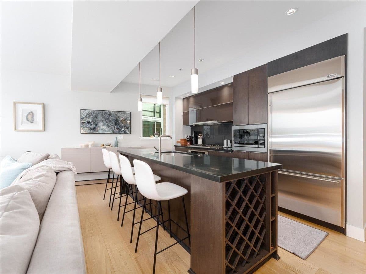 Property photo 9a8b124f-051b-4432-b8f7-a99590bb6efc