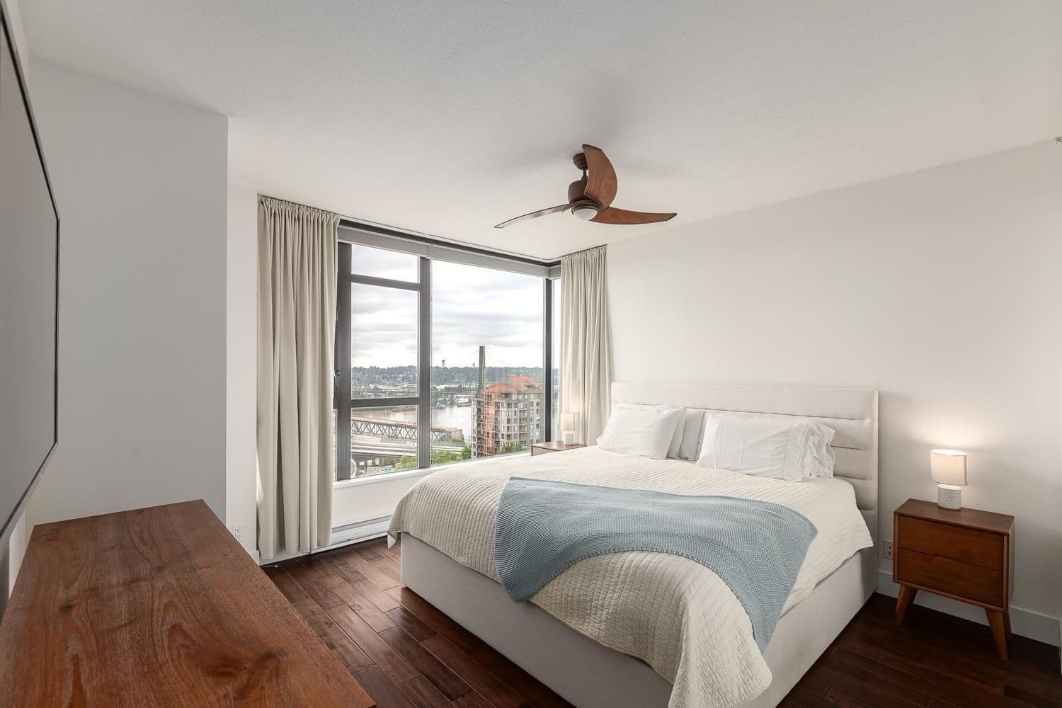 Property photo 9b7a049f-8bc4-4445-b3c6-2b8e10c7bda9