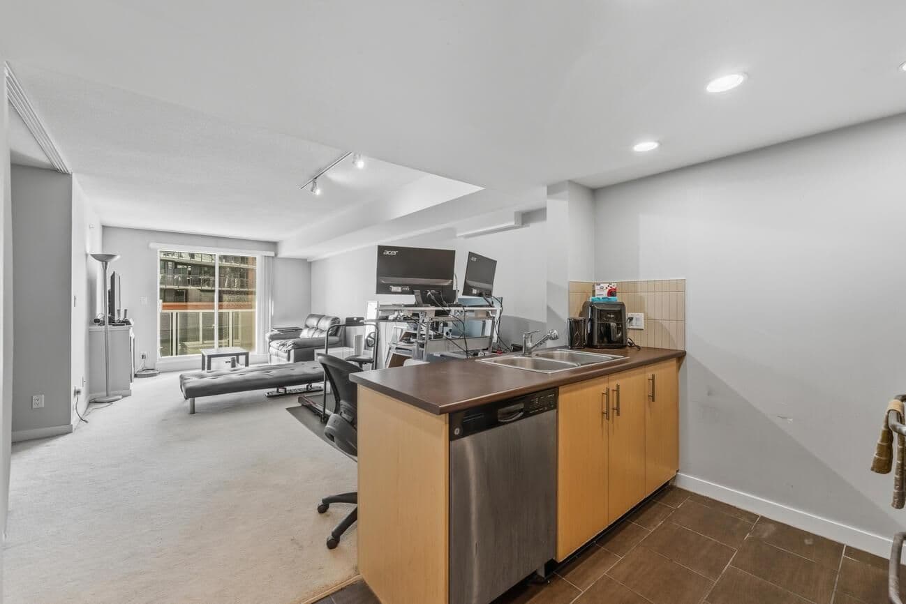Property photo 9b8eee3d-0bf5-4957-b86f-96de58acd7b7