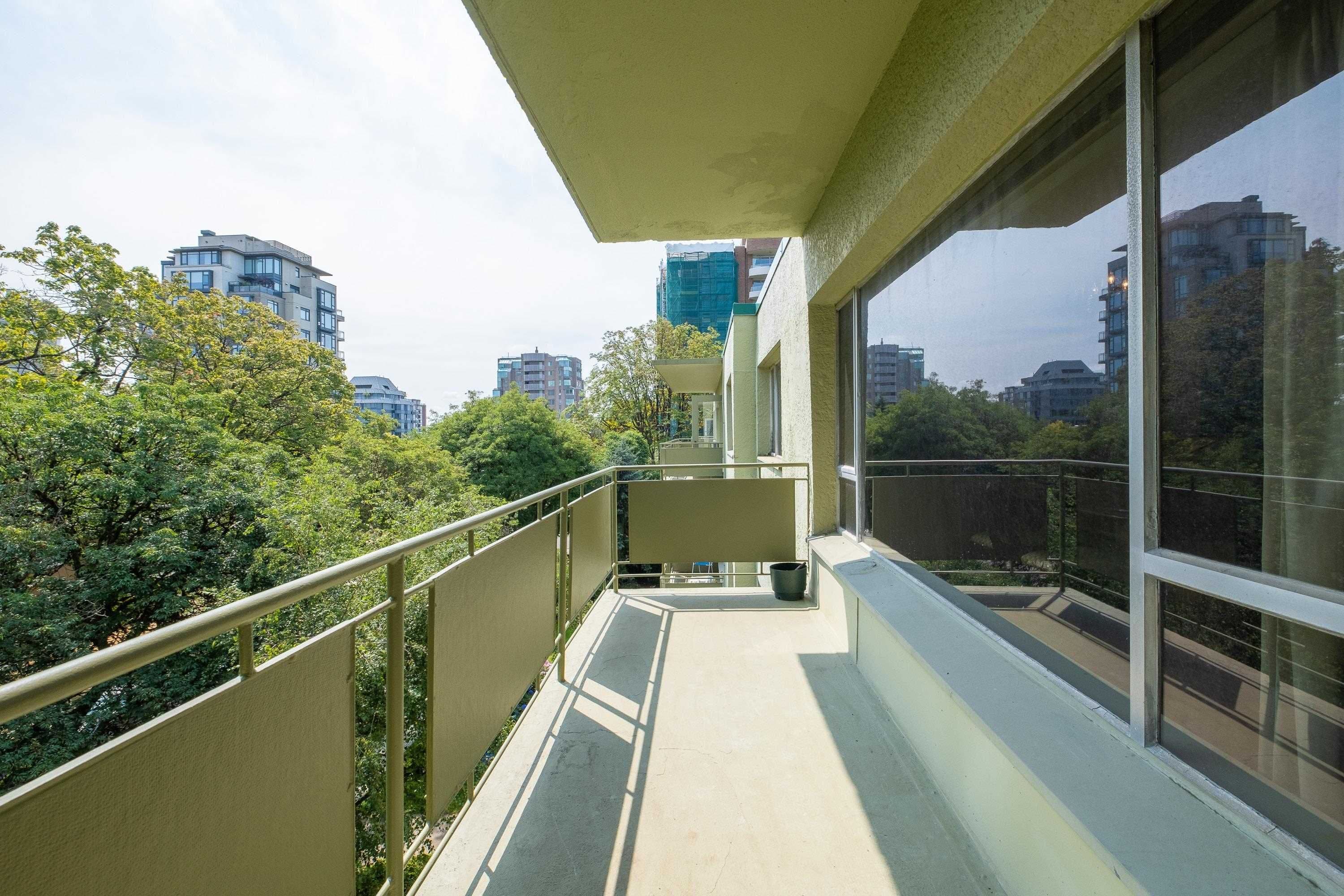 Property photo 9bb97d7f-fd89-4265-b251-838c20ad3378