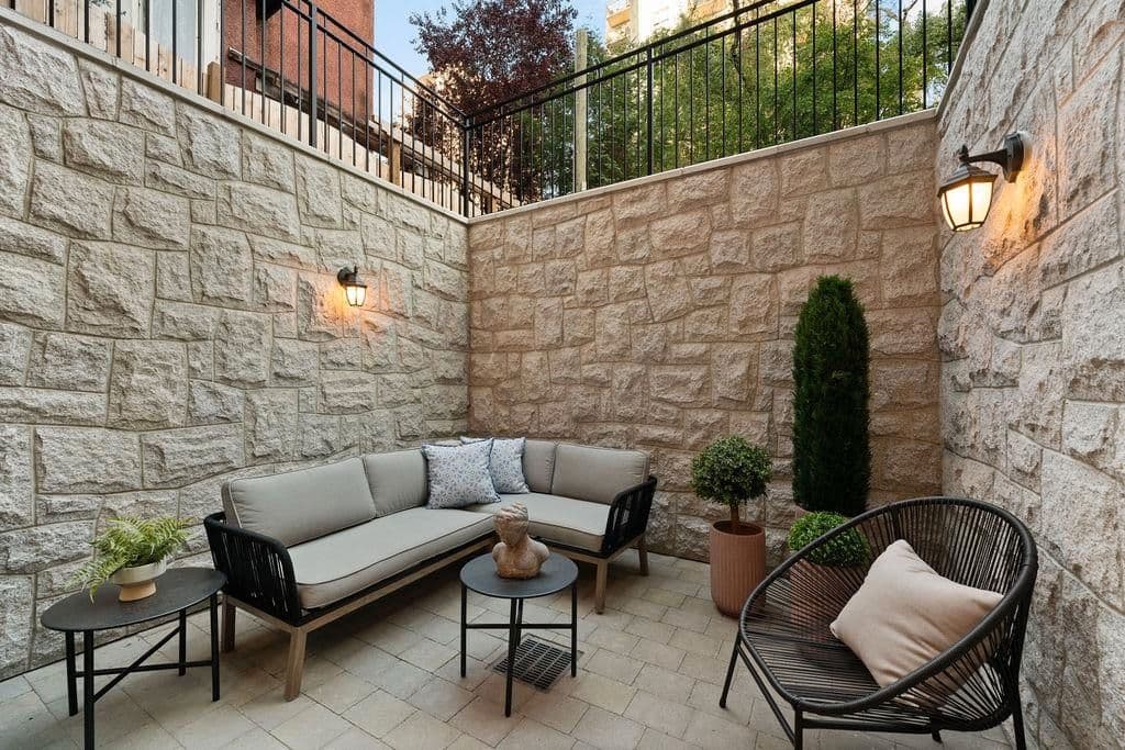 Property photo 9c53fea1-6534-49e2-b2b8-8a92c0cd0ff5
