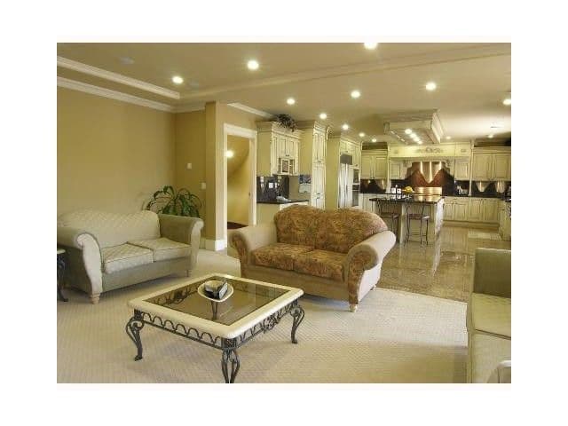 Property photo a01bb358-dd1e-44b0-b9ba-1da836eaf805