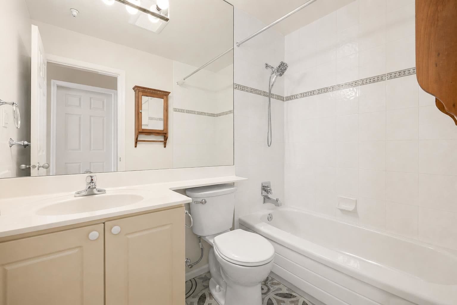 Property photo a19d1bfd-2b17-43cb-be81-e88aef1bbc98