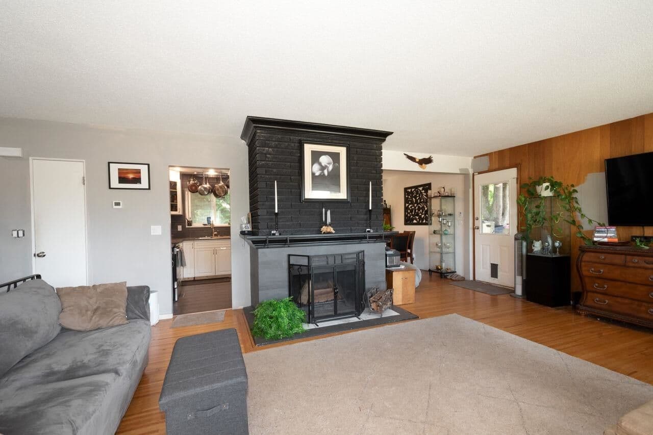 Property photo a4f1b4ef-2a24-4bba-9cd3-c392aacb9ab0