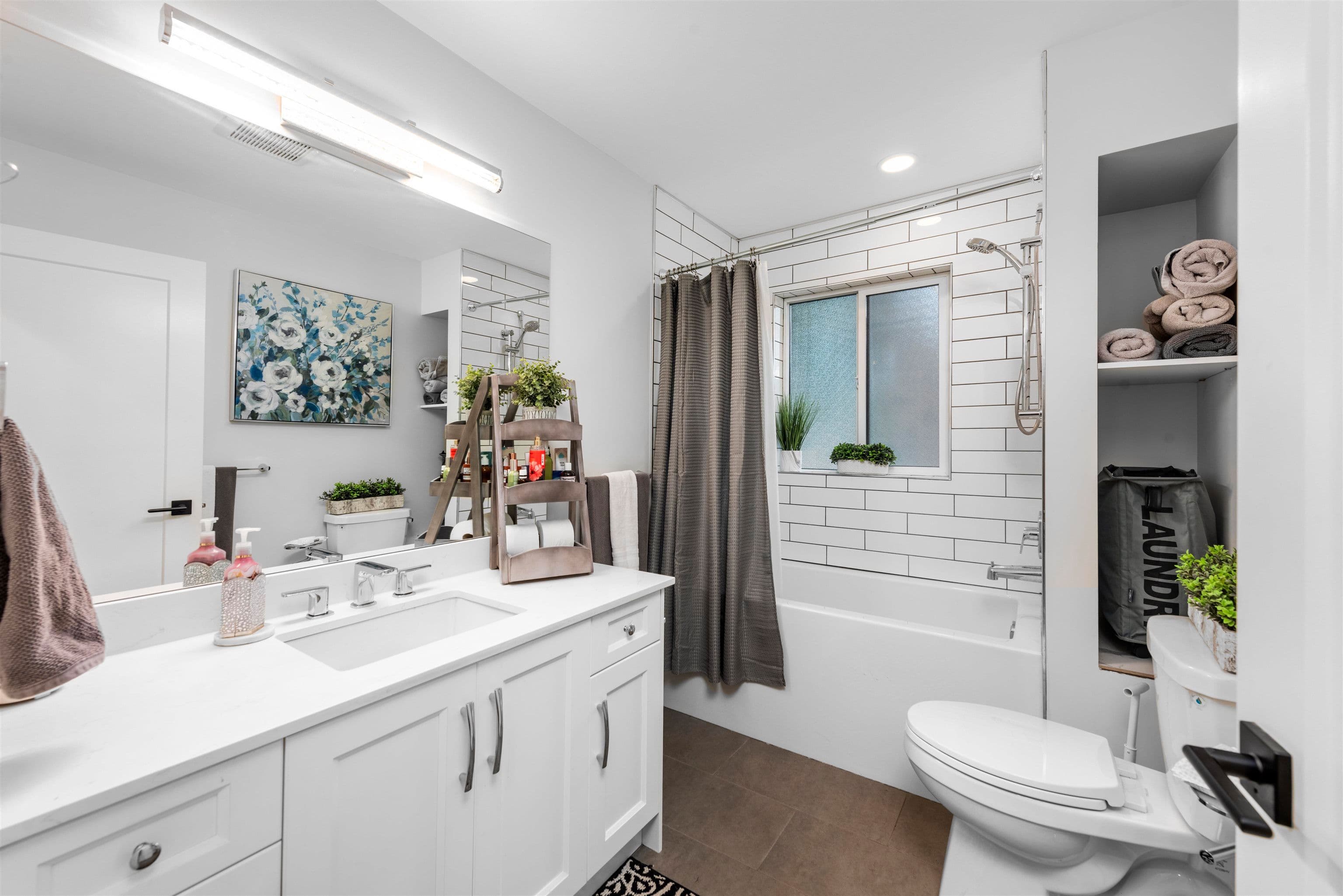 Property photo a63b08e1-d20c-4fd9-8d21-088c47a26555