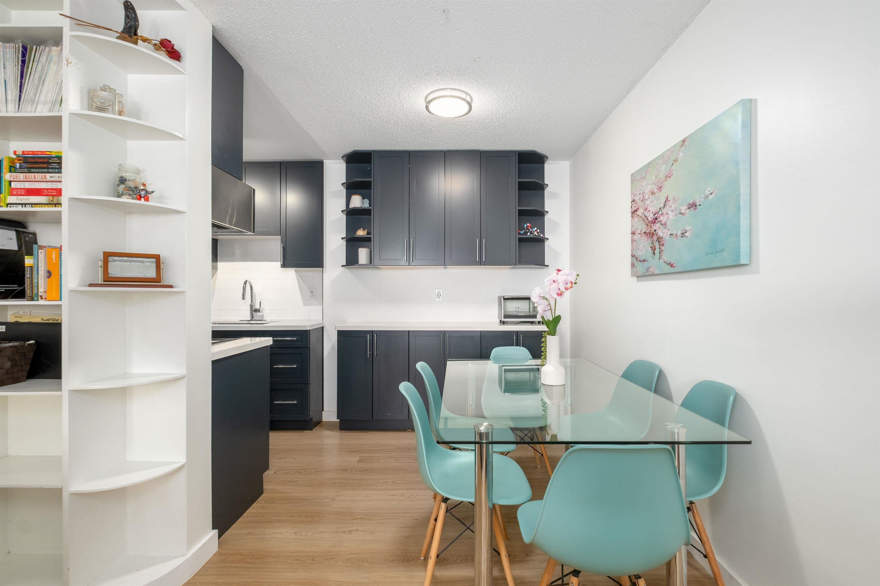 Property photo a6cce56f-6362-44b0-8f79-aadd92127c7a