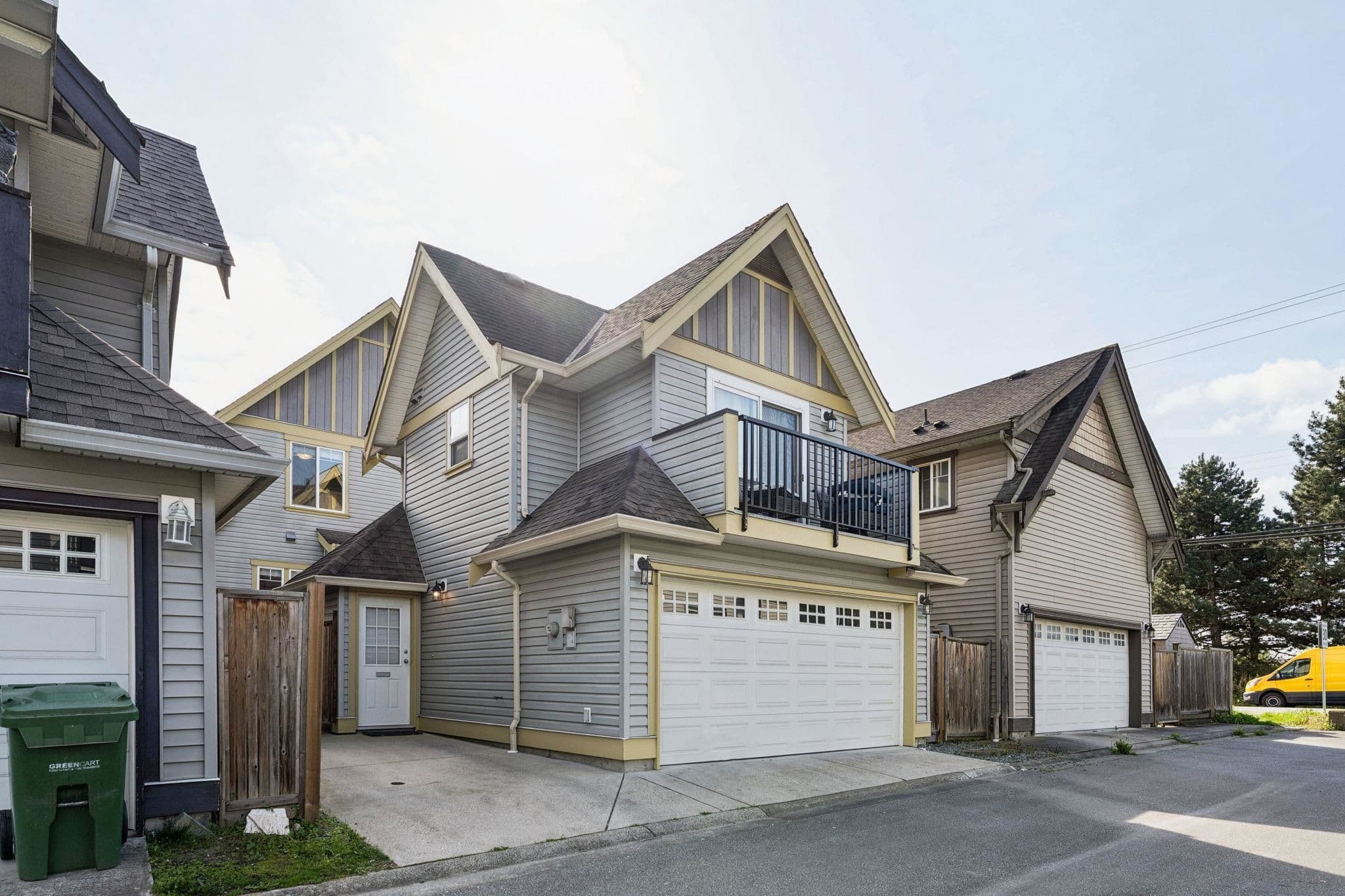 Property photo a91e5a8d-e9ad-420c-880d-1e8a9f9e3077