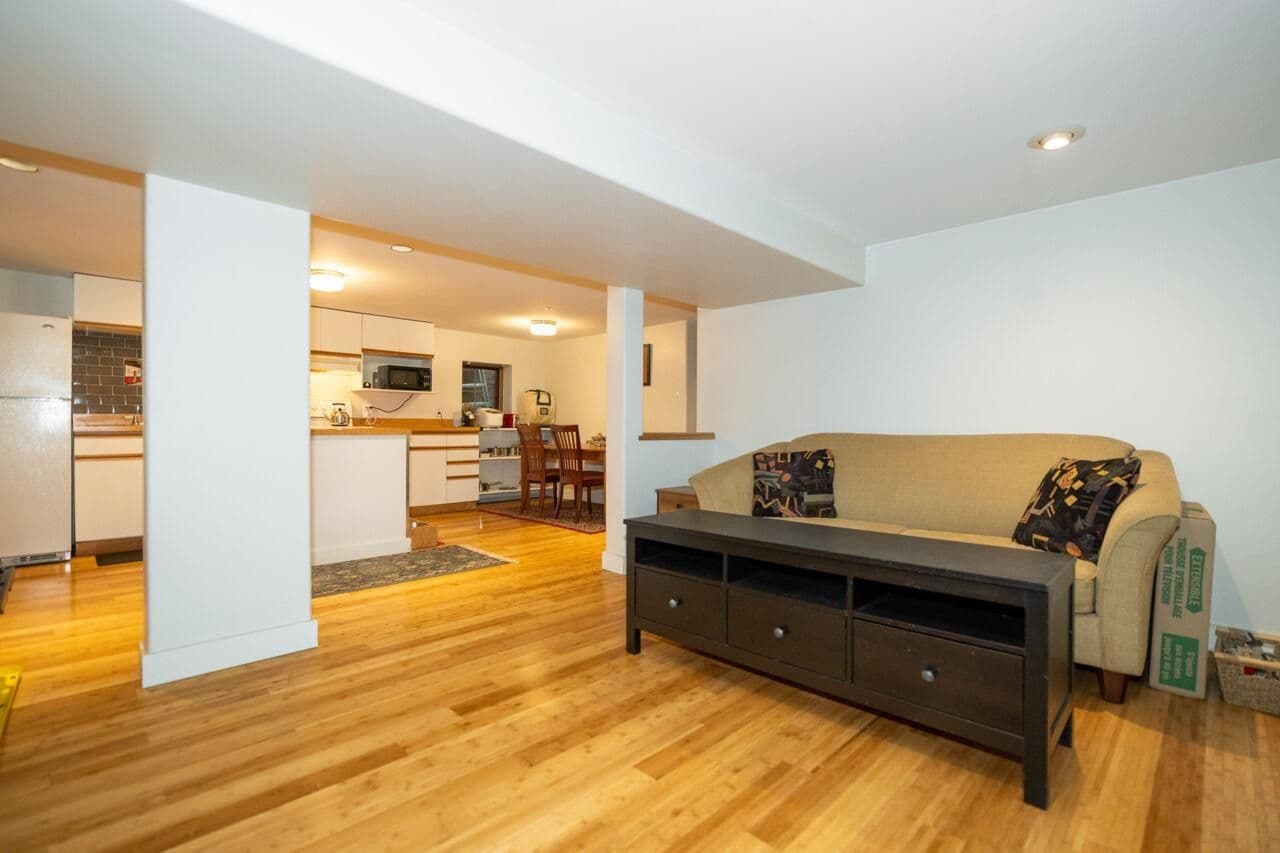 Property photo aa6f9b12-9d9d-4cf5-aa84-1388e3ad5c0d