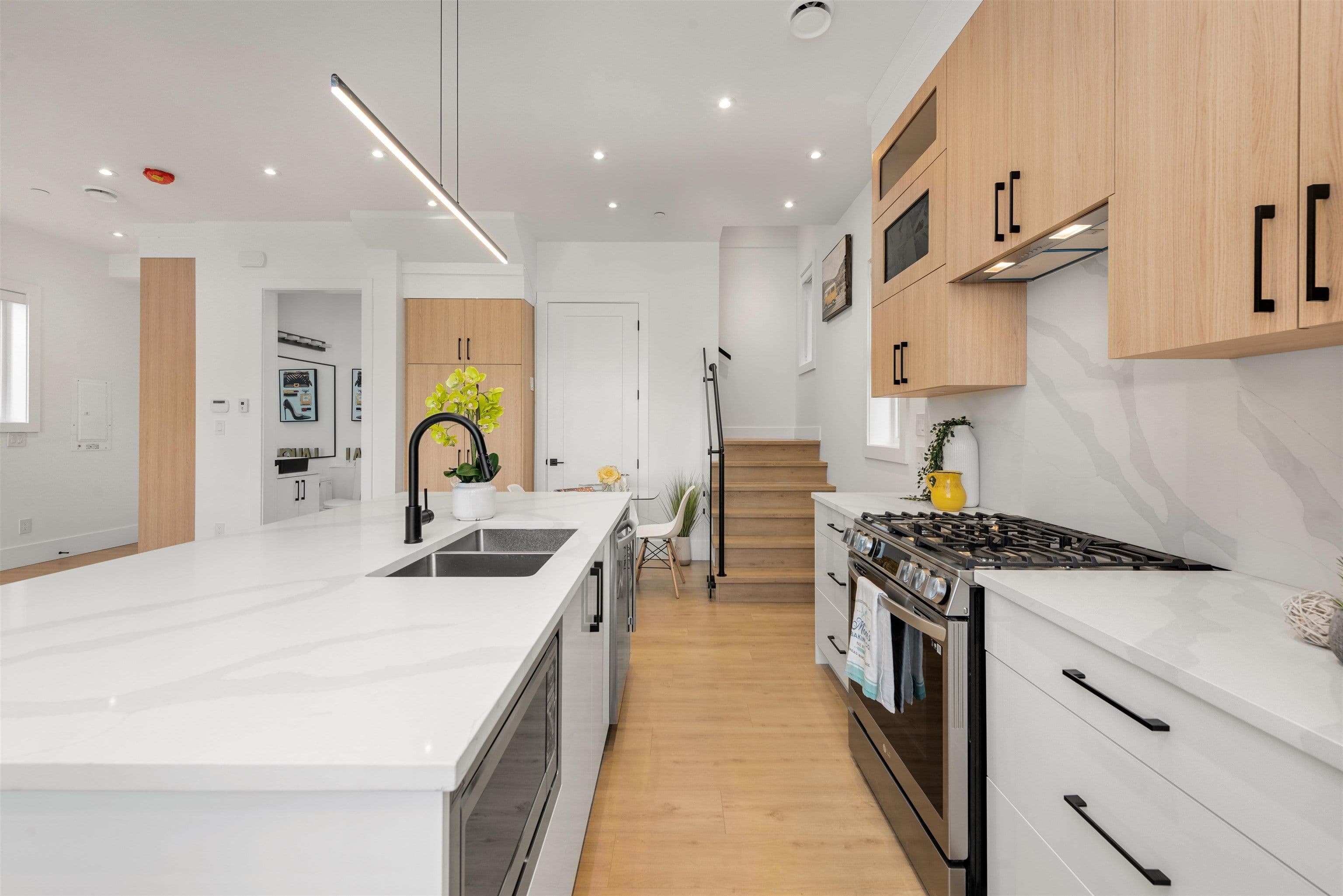 Property photo ab3a1f2c-29de-4aec-b8c7-f9bad918983f