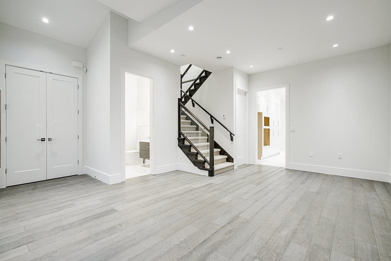 Property photo ad70d4f1-f4c0-4d72-8f8f-09d714462669