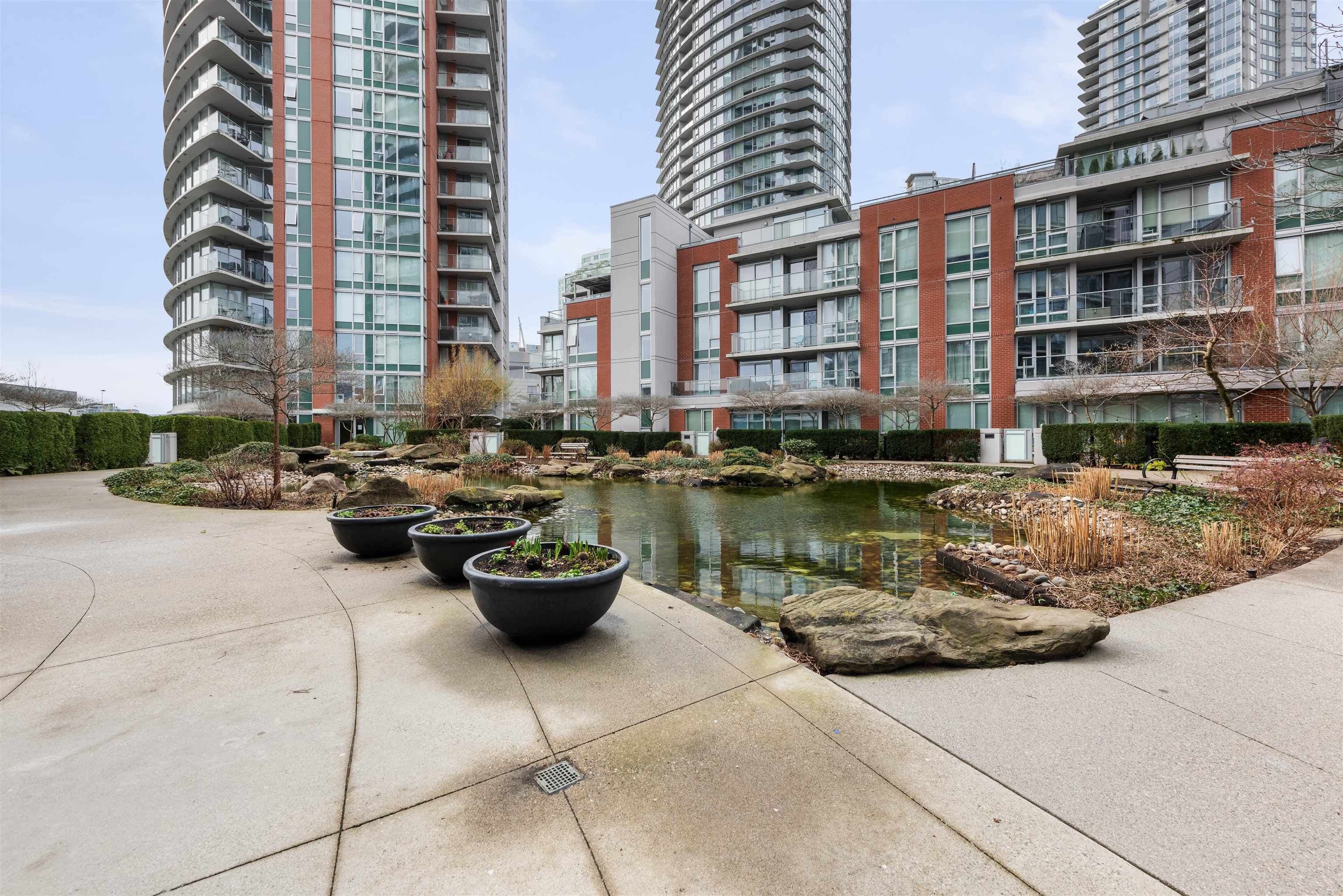 Property photo adea6255-861f-437d-810d-733c16569659