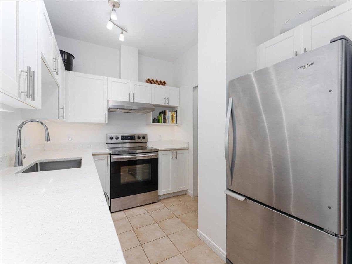 Property photo ae2ee096-baf7-47fe-a37f-7546856a97aa