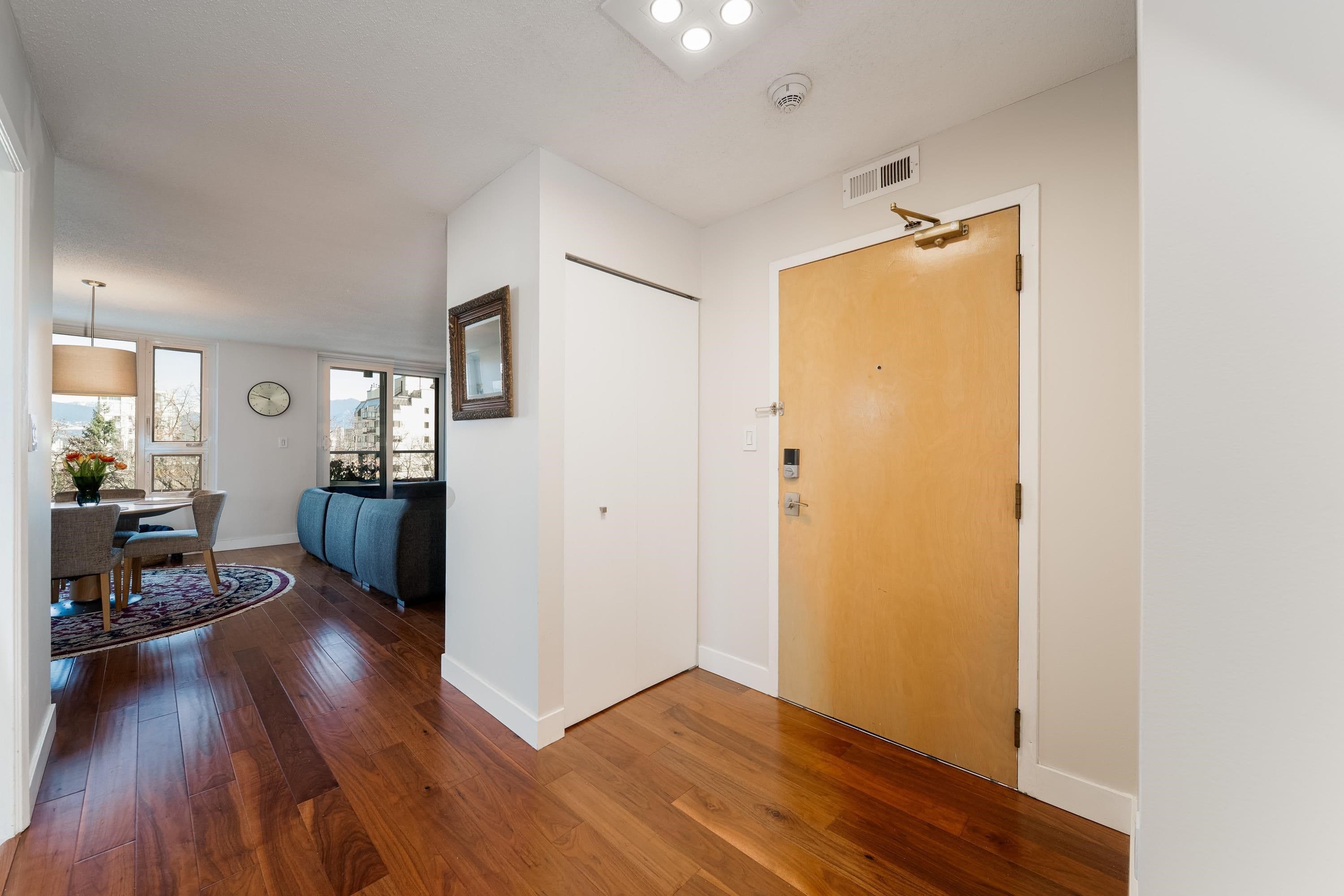 Property photo ae610cc6-8448-46a1-8869-68c458e1aeb0