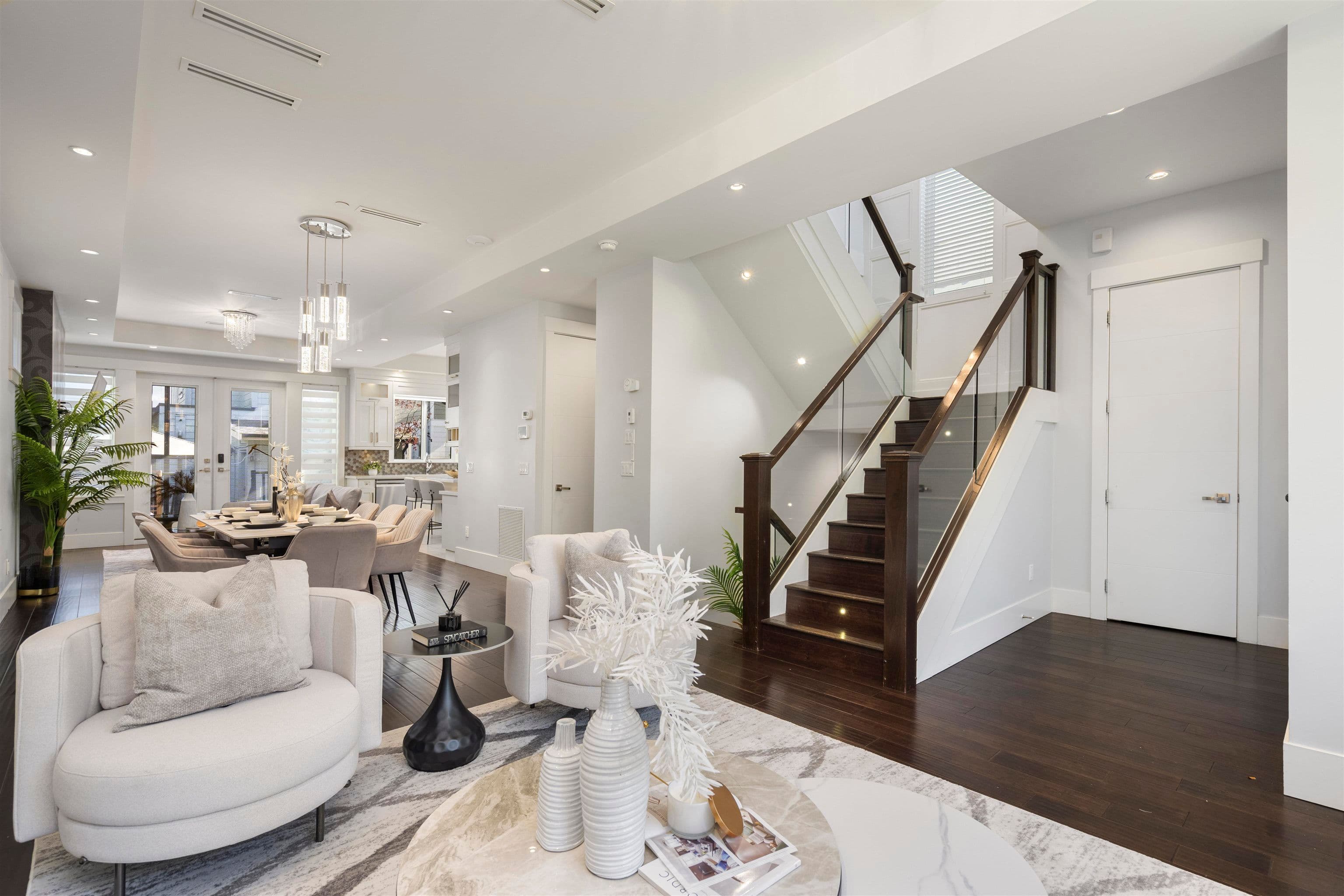 Property photo aebcf36a-5027-43fb-acc9-57c370a1f82a