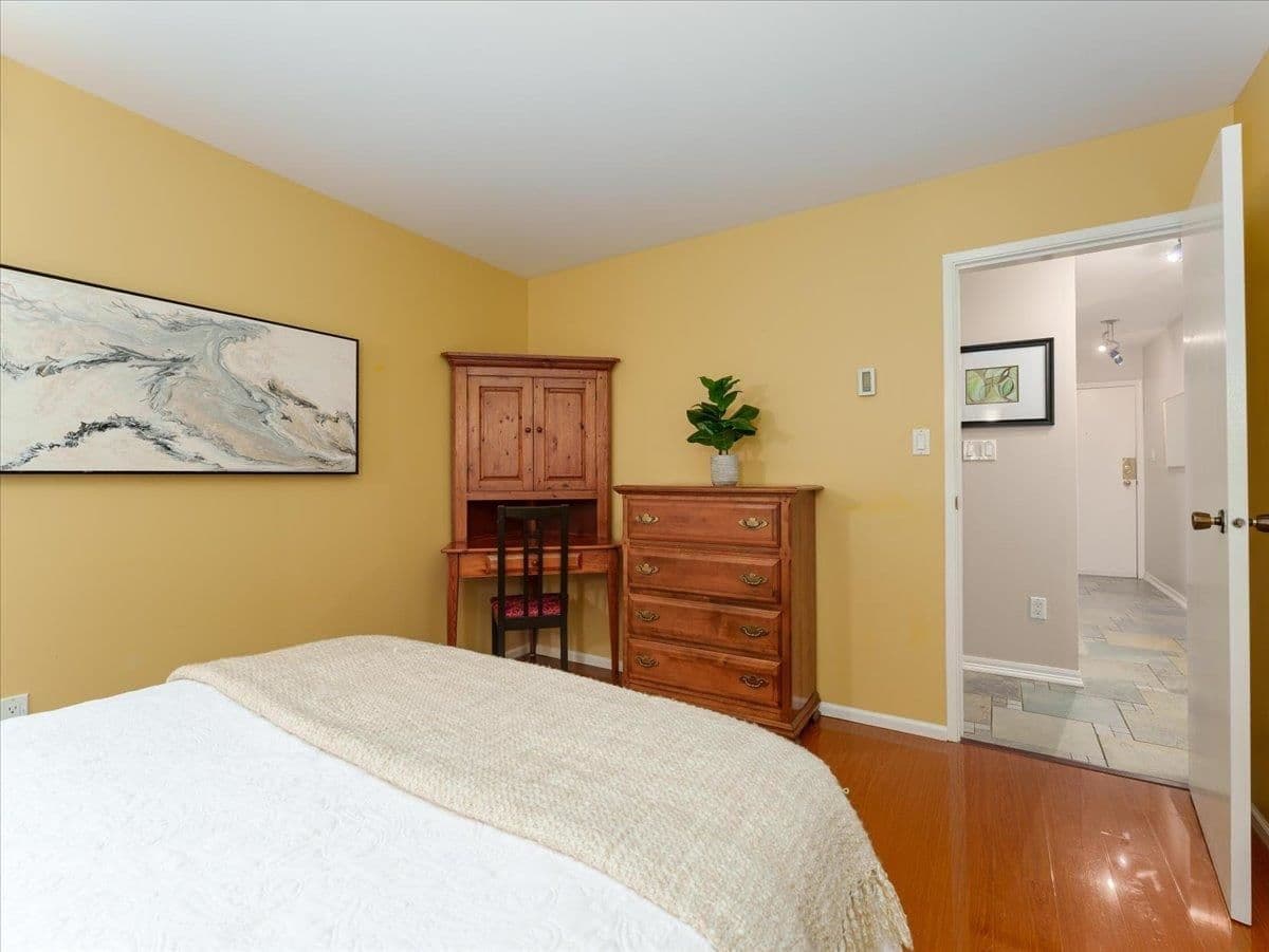 Property photo aebfcb51-2801-45fd-a43b-3b62078412ea