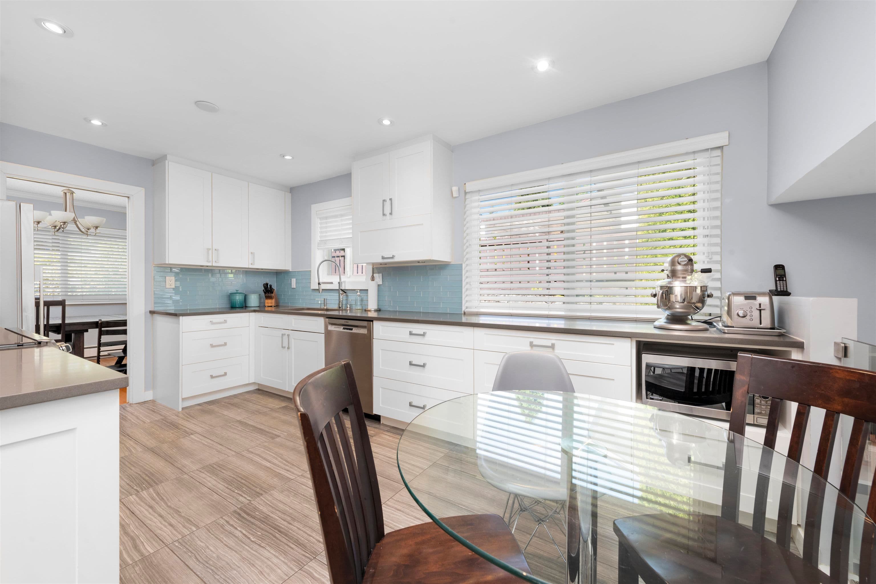 Property photo af066d88-7984-469b-991b-053aef152976