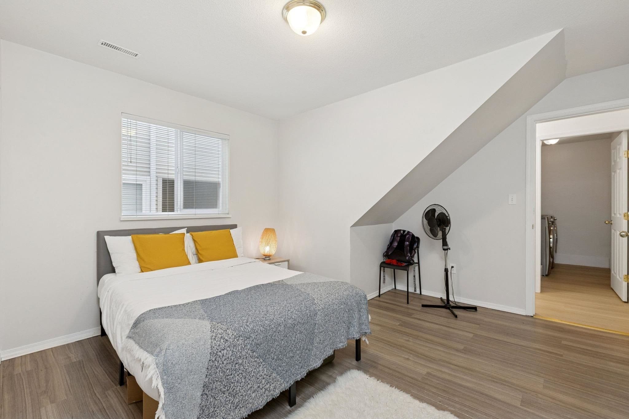 Property photo afa2a6b8-f796-4fd3-a60d-4671f110836d