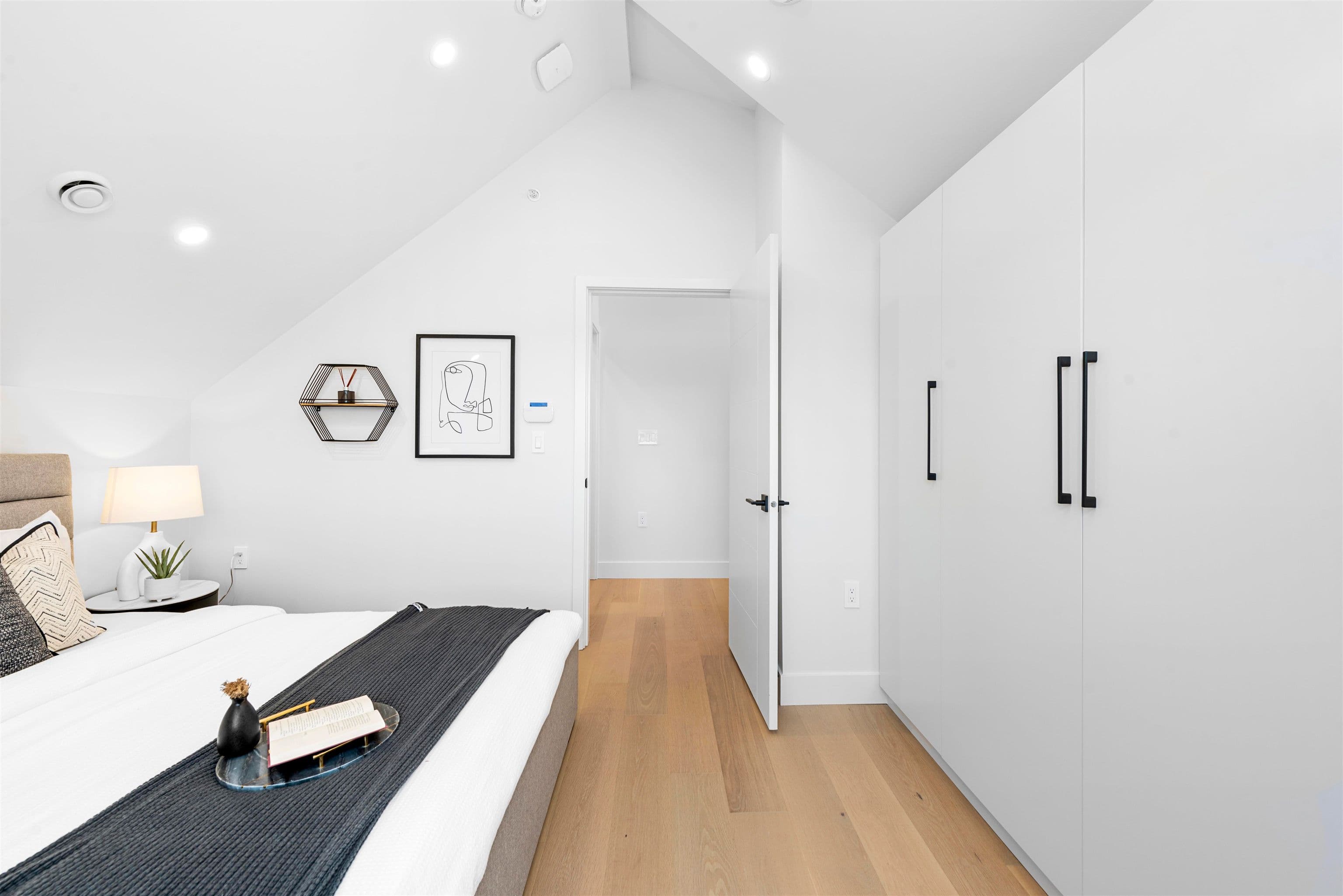 Property photo afd4e27f-6ba4-4b87-b095-0bdaf7319170
