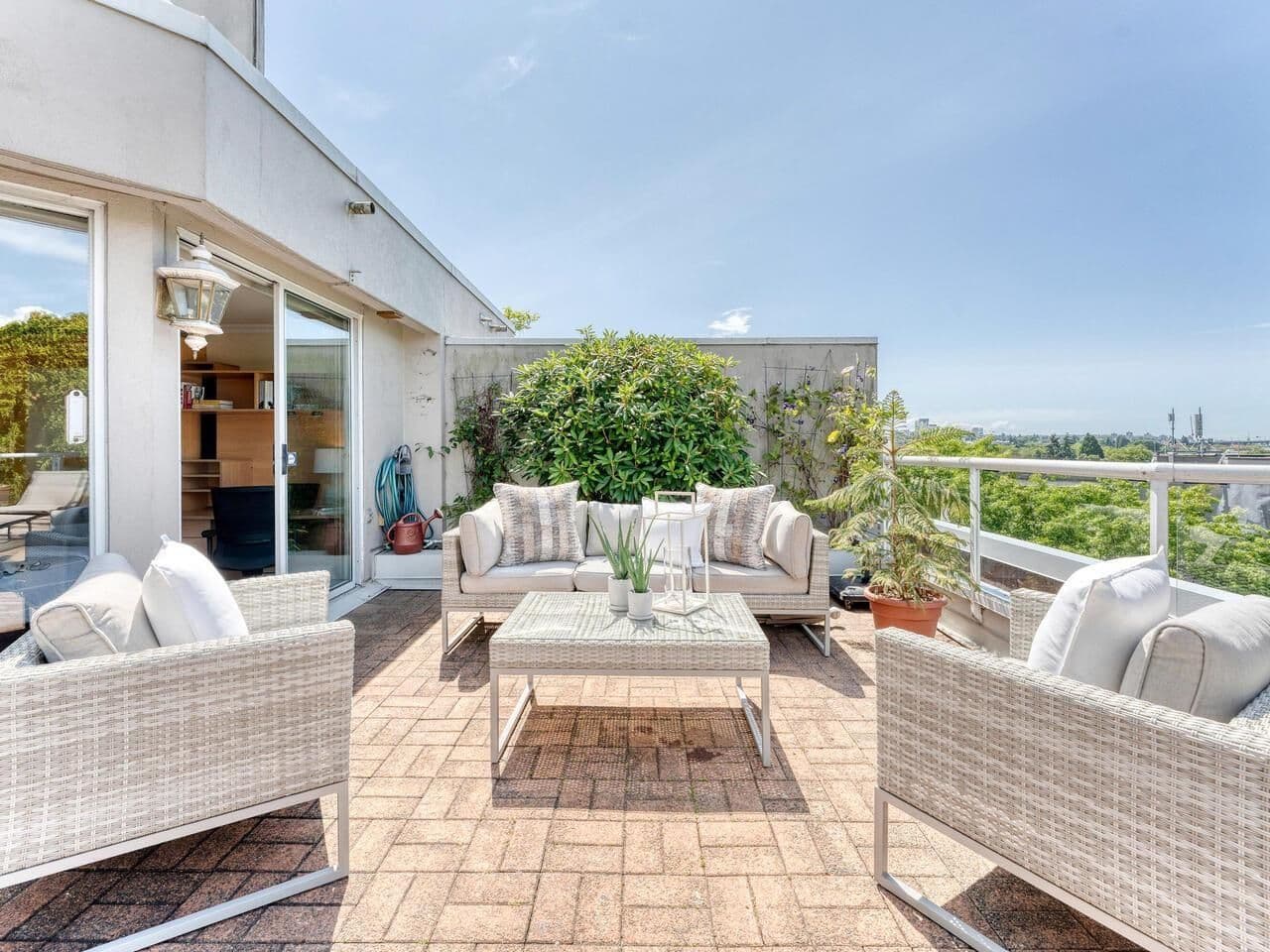 Property photo aff56cb7-b69e-4a44-a170-2b85ec1b4f0b