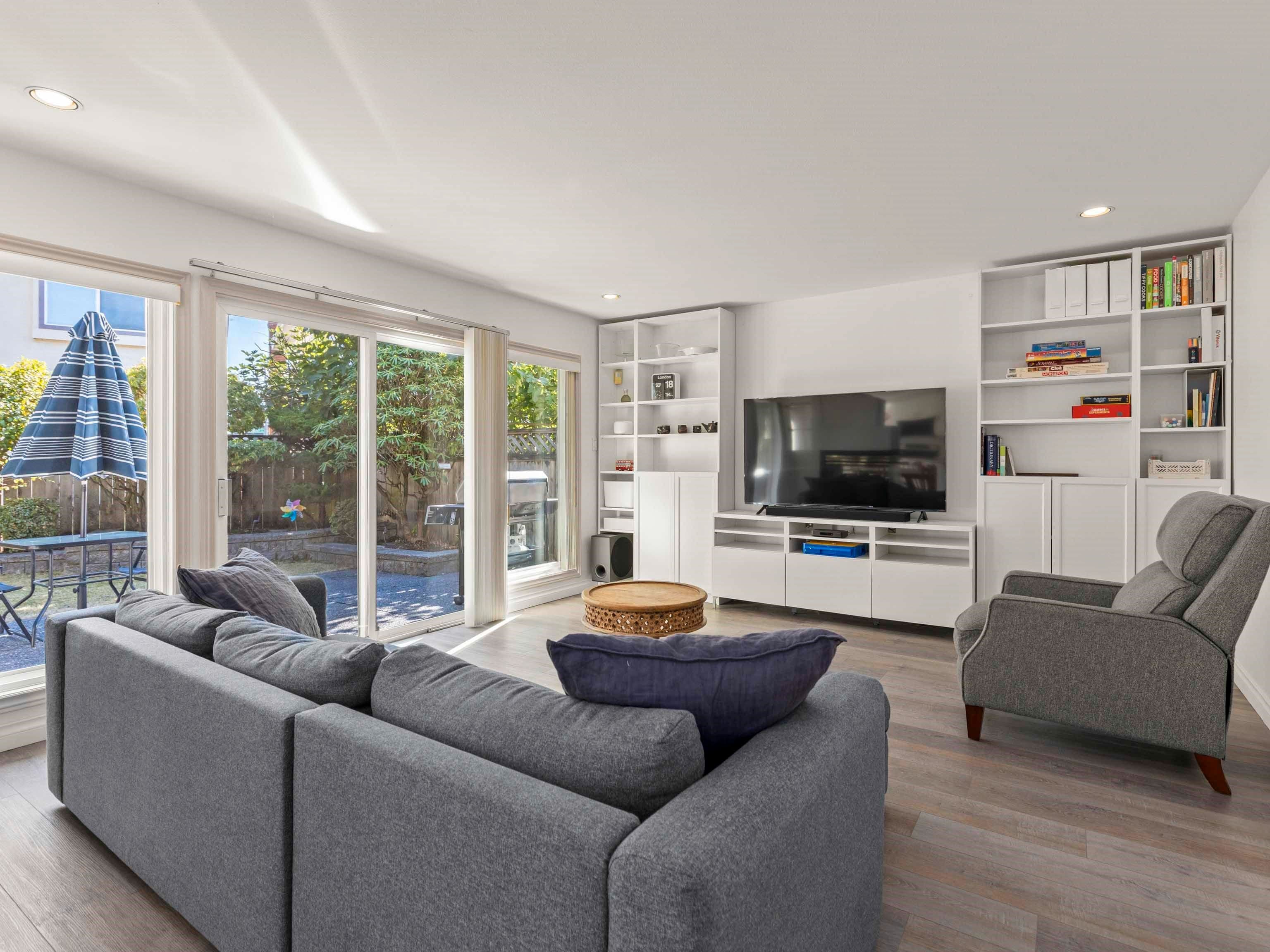 Property photo b103a273-e07f-48c3-82b3-61090cb81aaa