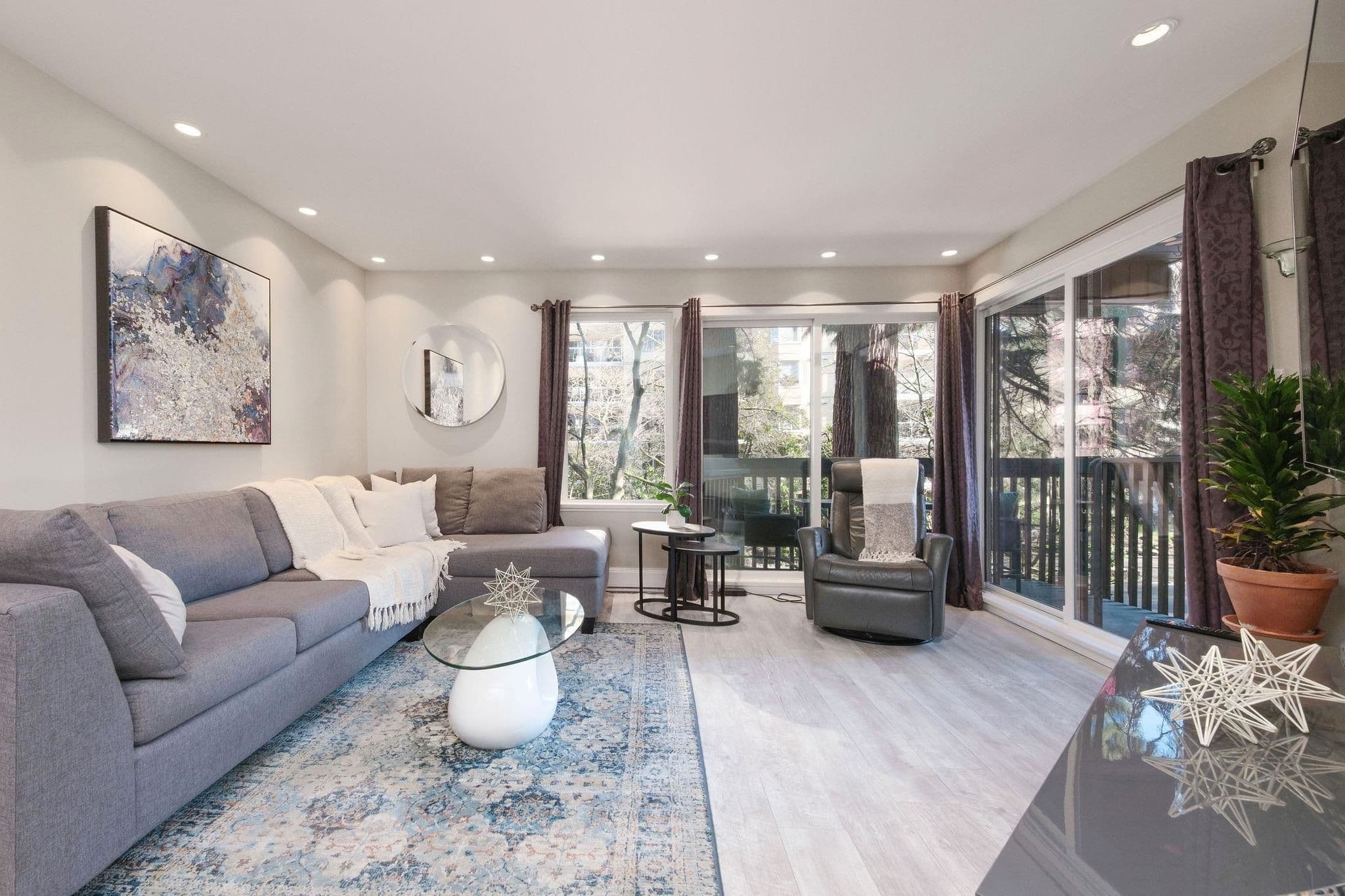 Property photo b240144e-f011-42a6-9605-7f067ba57ef8