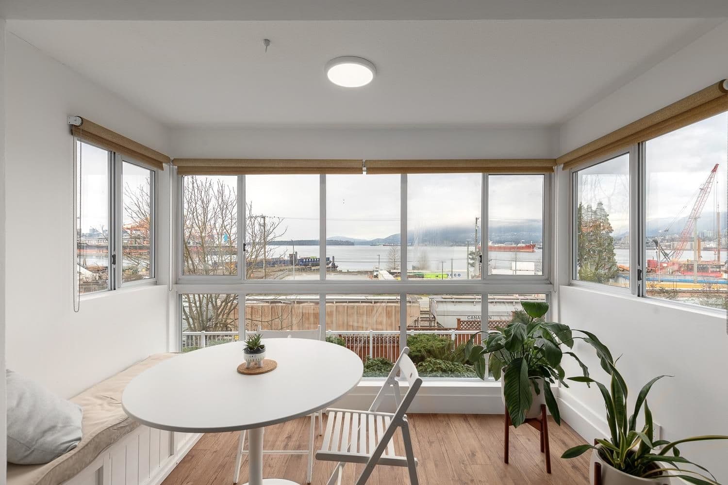 Property photo b2b5922f-8c97-4c78-9b13-a52a5024e923