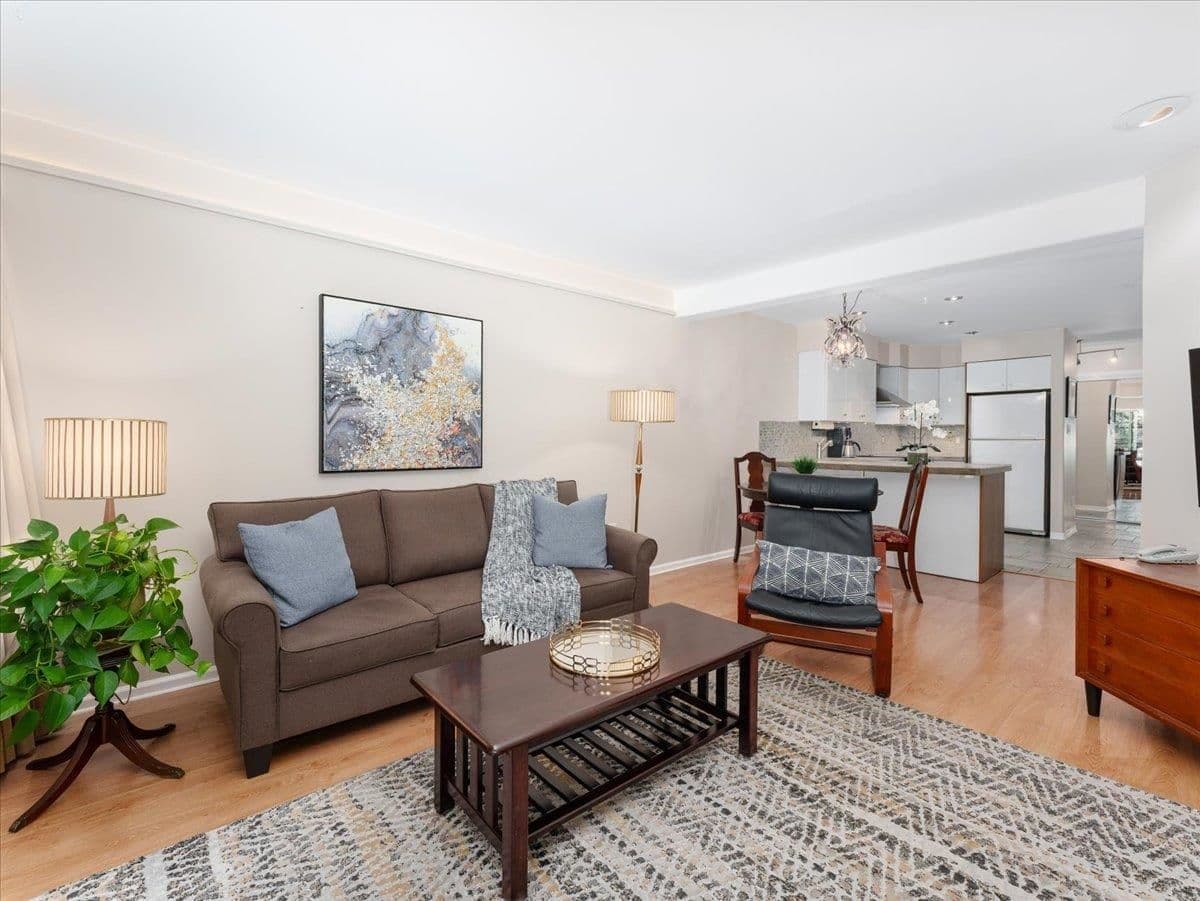 Property photo b2e3b40b-5162-46f0-add4-065d78781e15