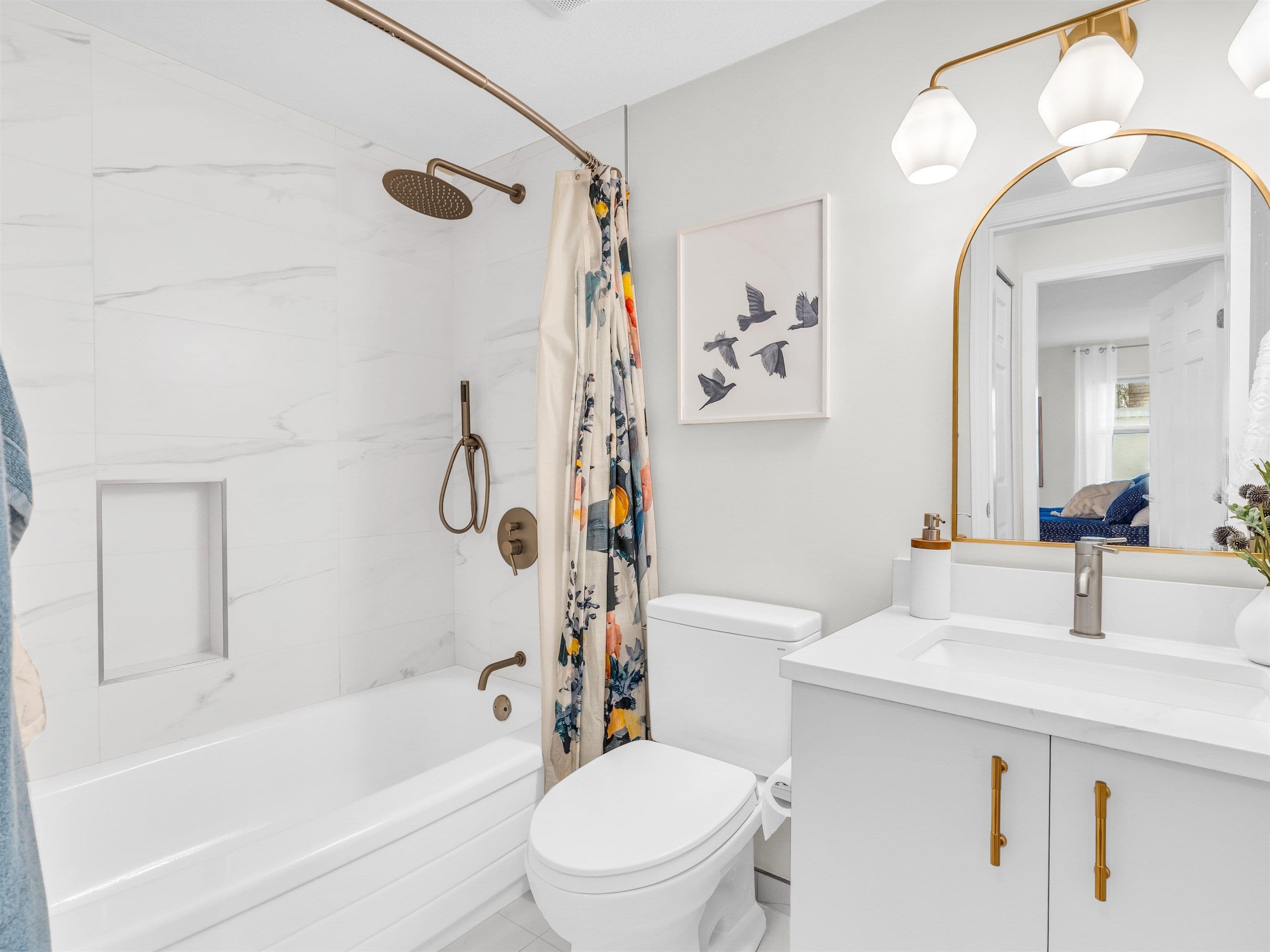 Property photo b2e50d90-3ad3-4946-bcdc-9f3f32e23084