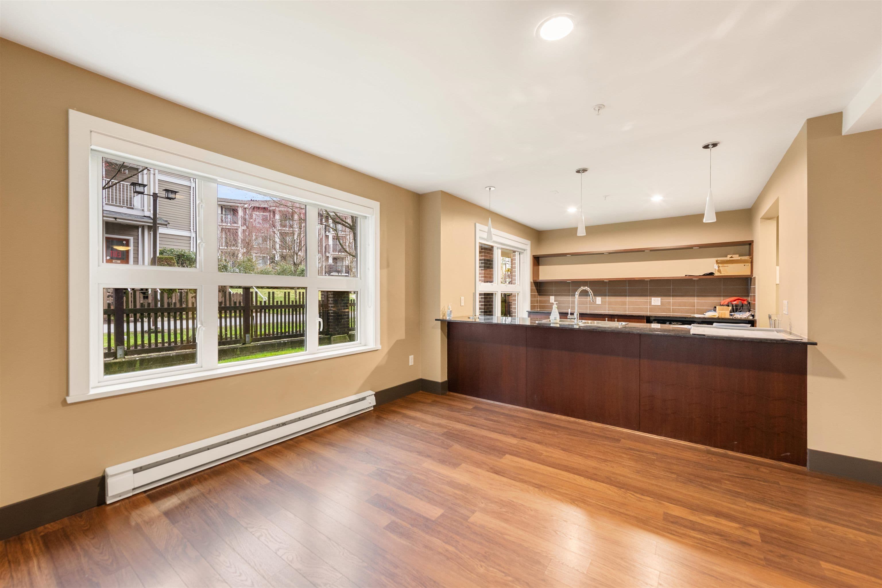 Property photo b35efea6-ec3c-41d5-aa9a-98b46e145c5f