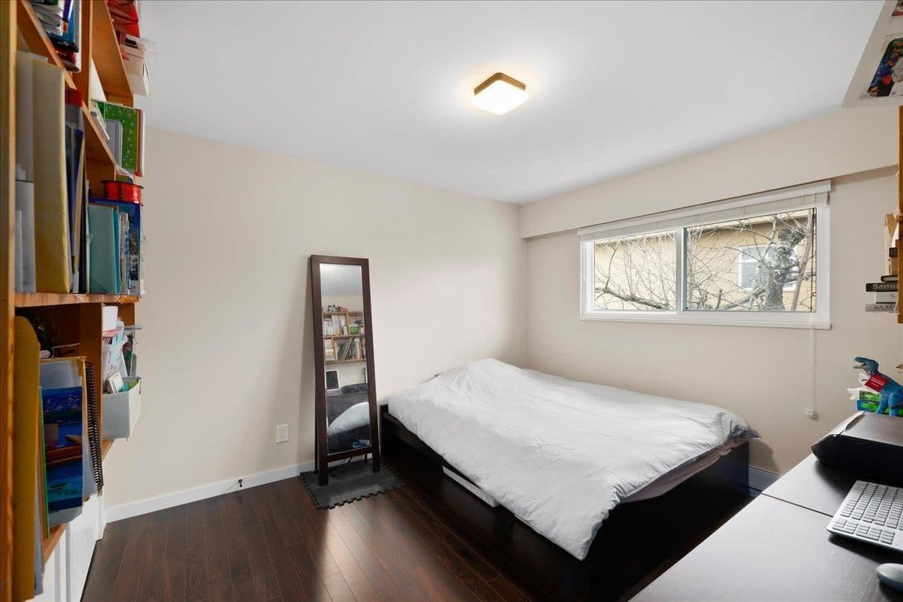 Property photo b370c02b-da77-4e30-b563-446fd897c3f7