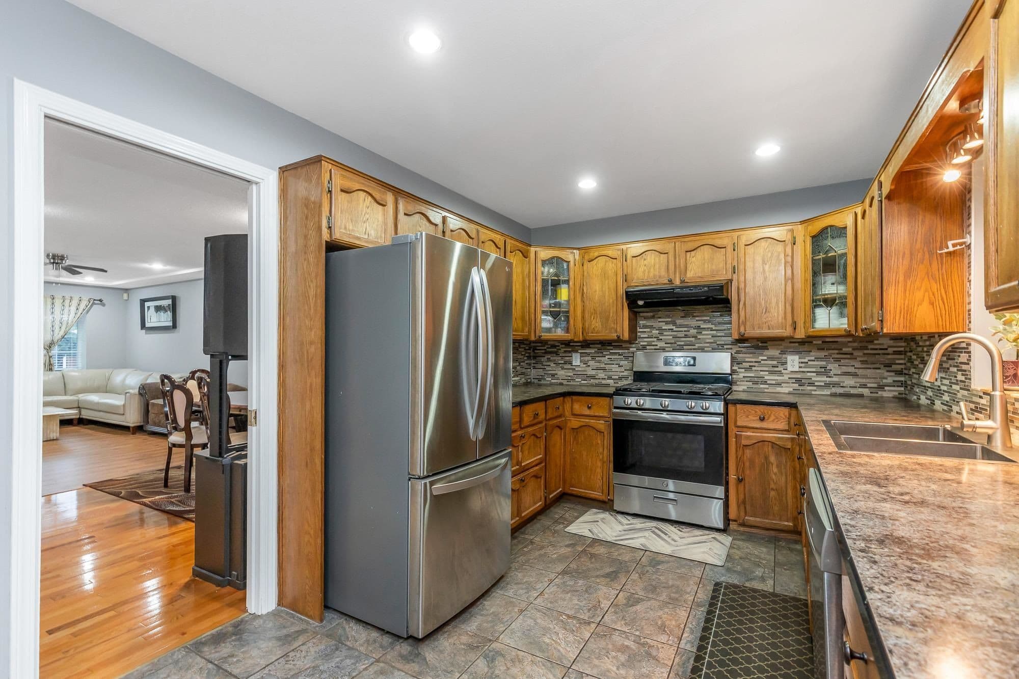 Property photo b39ddf5c-a2ac-478e-854c-e4713adbce1f