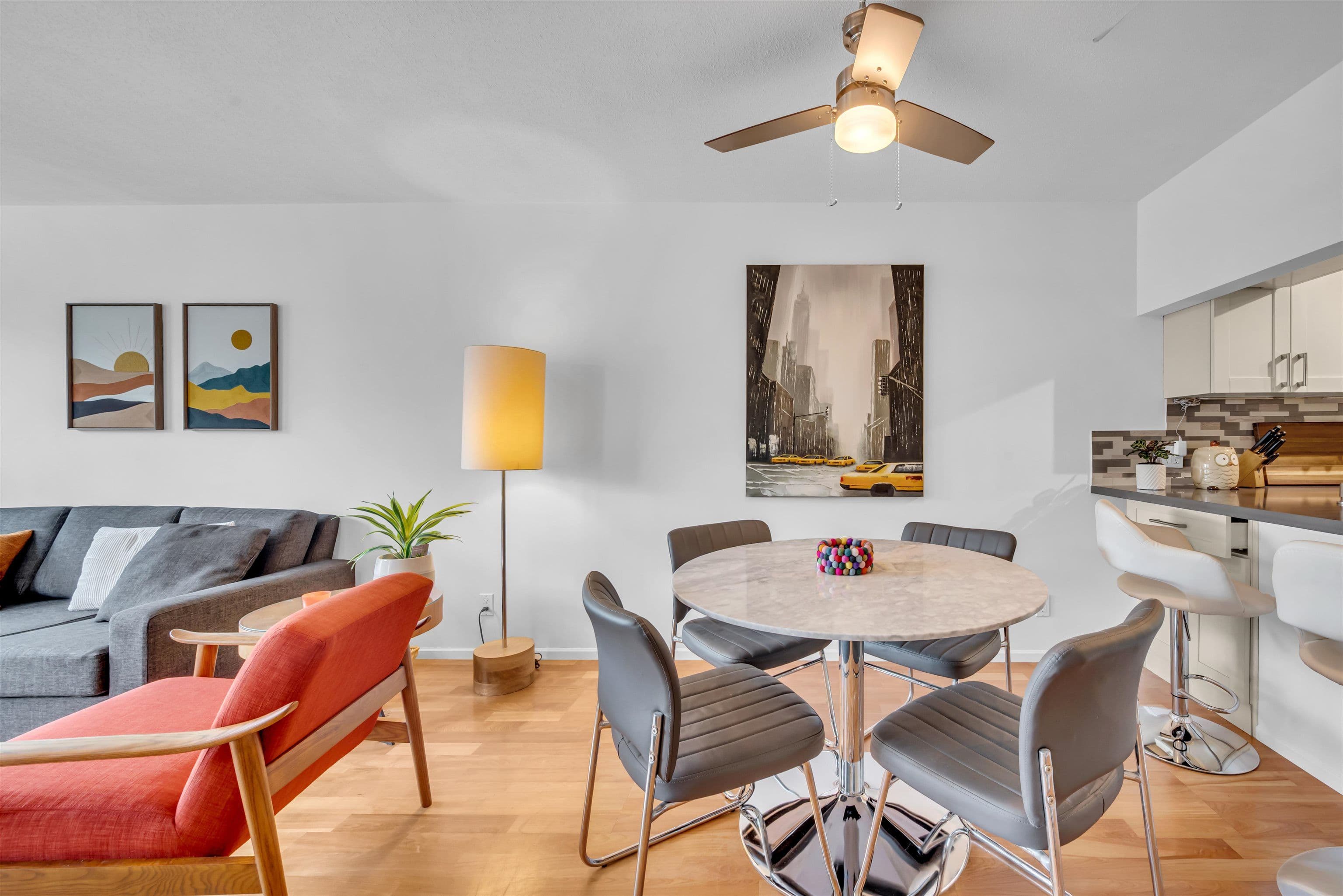 Property photo b3a99172-75a2-41ef-b445-d8ce3c48f479