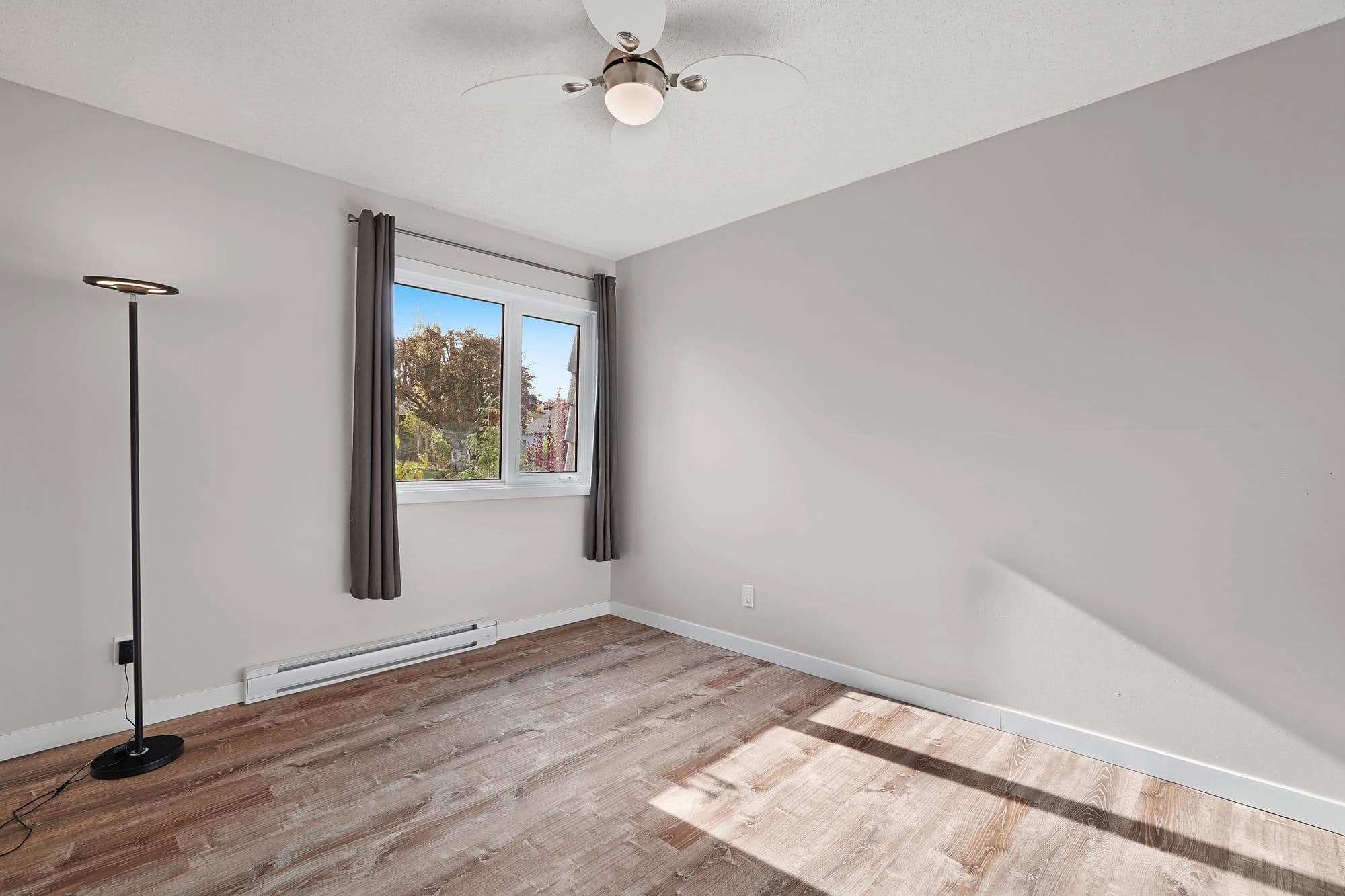 Property photo b40af00b-a443-408c-8cf0-6b92c429cb93