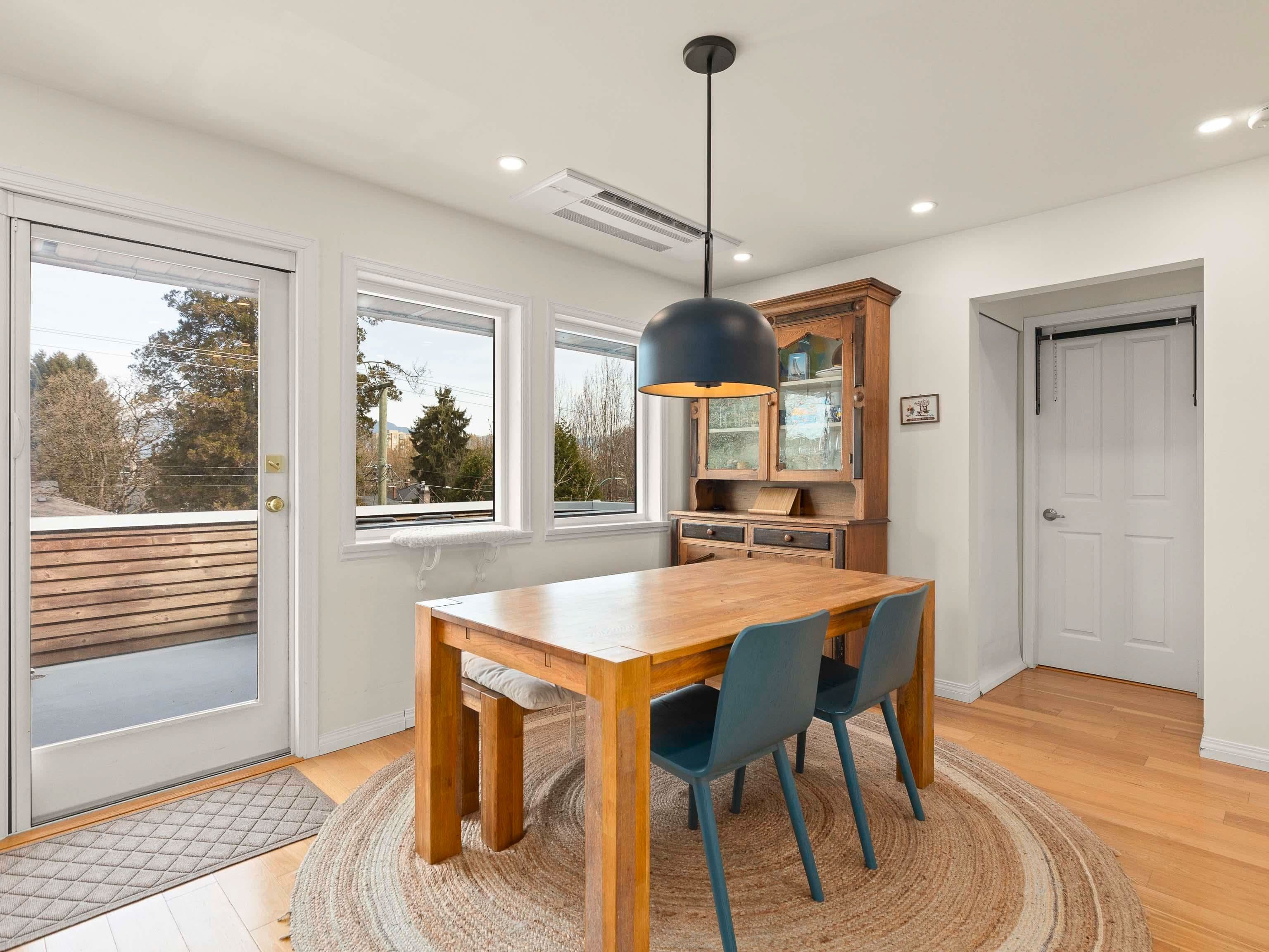 Property photo b5d9f521-7a1a-44db-8b16-563be8dec2e0