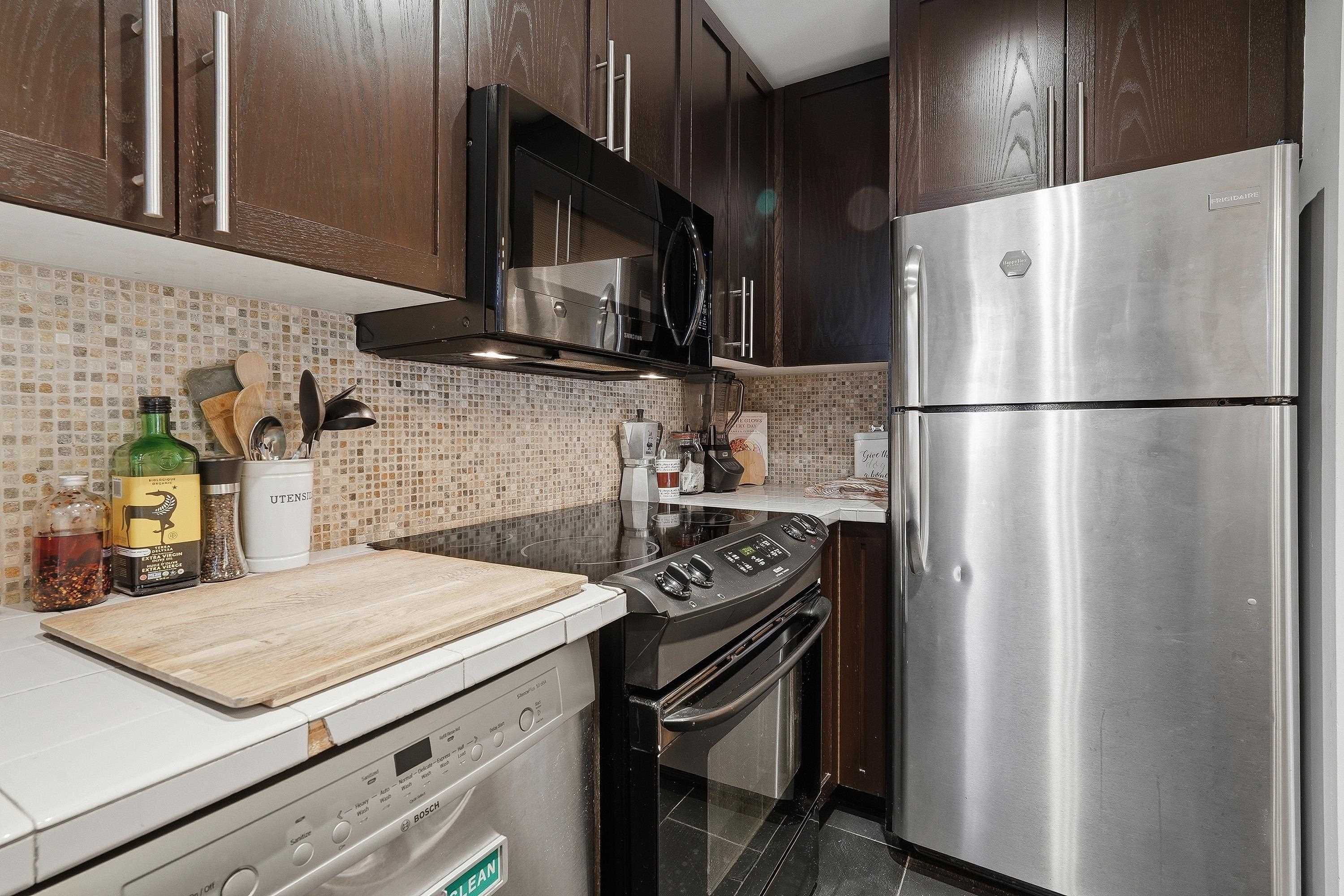 Property photo b6089c83-b74a-44db-8746-1e17b461dc15