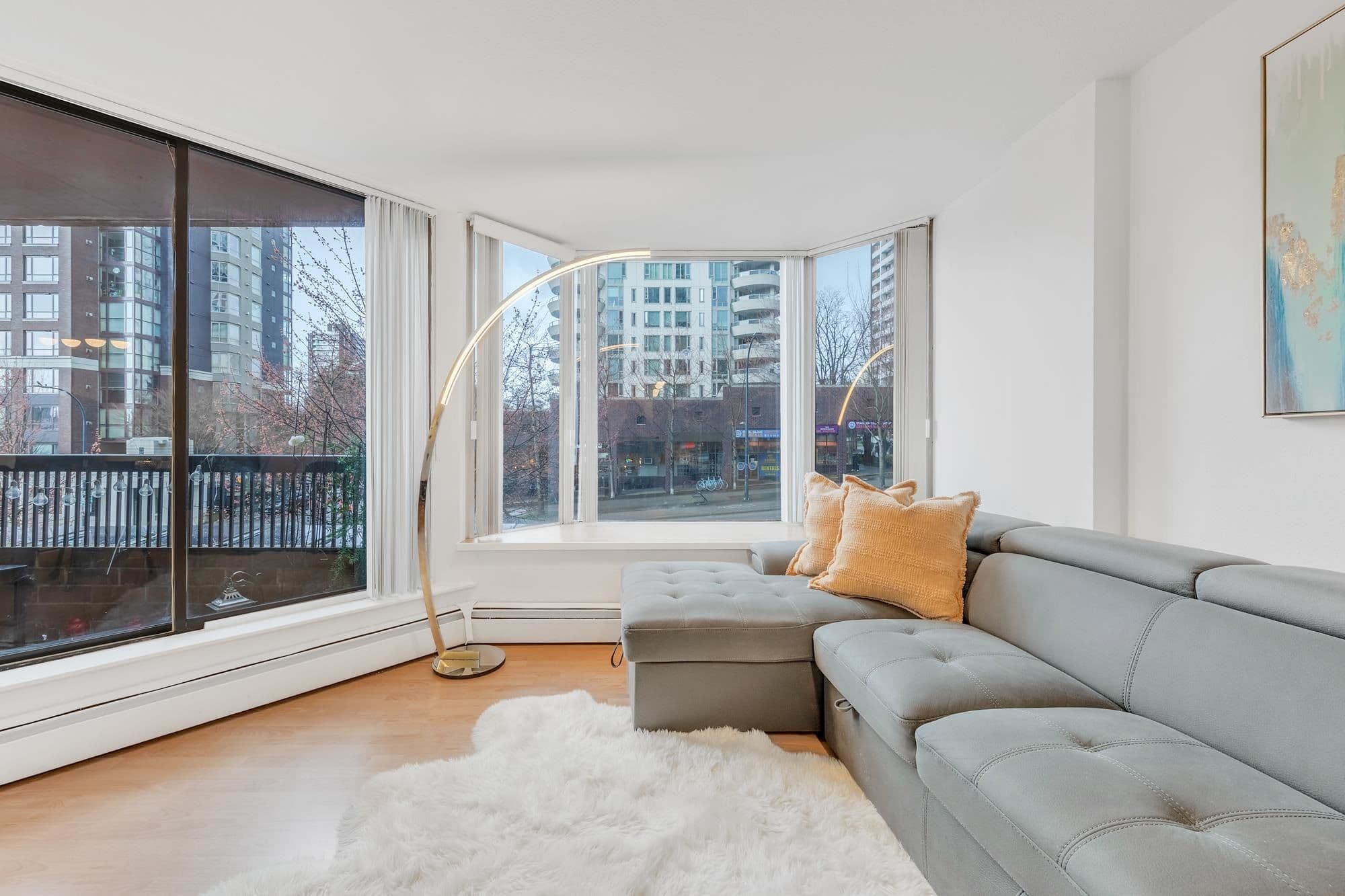Property photo b63a55e4-7922-47b5-bb39-c8bab1207a5a