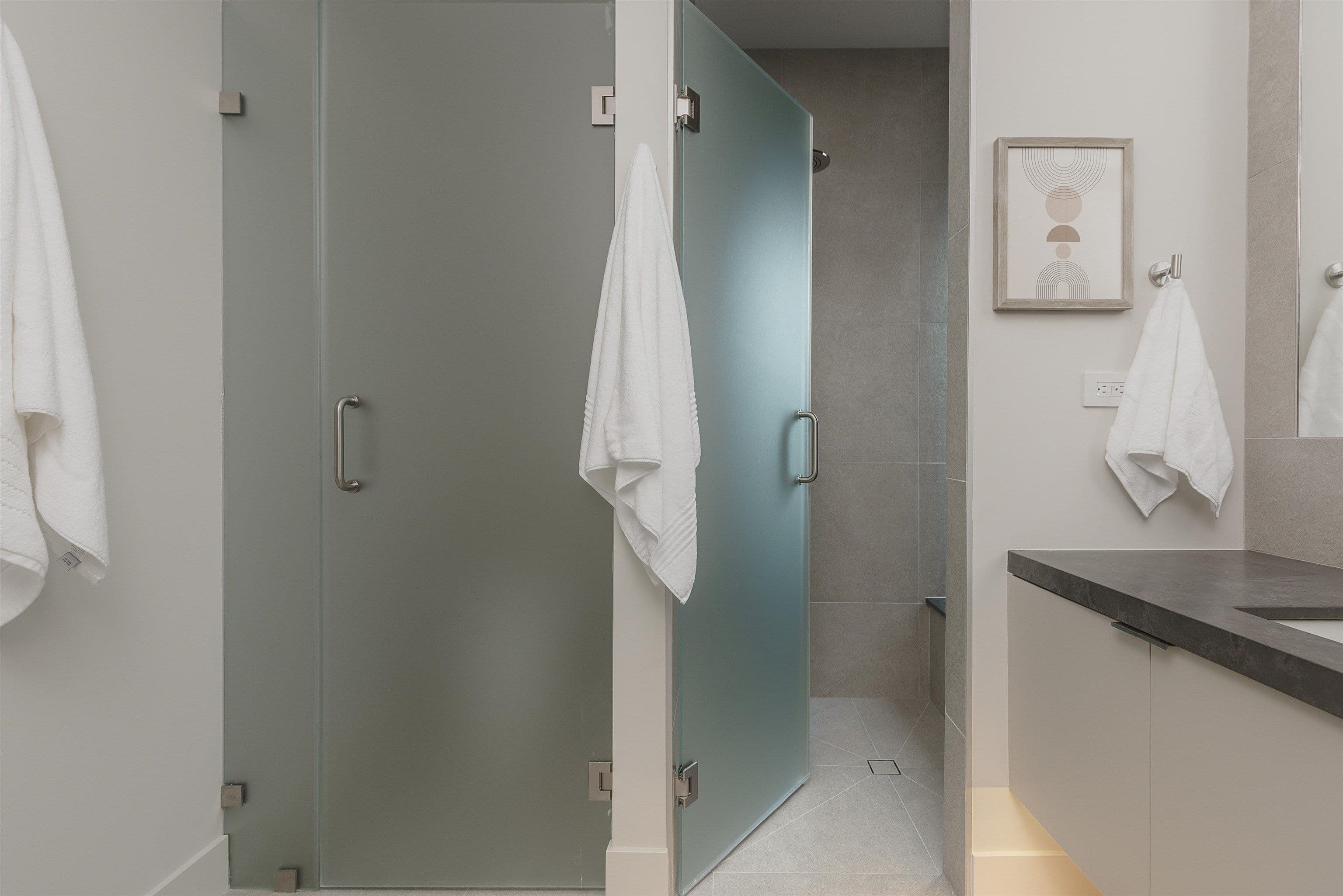 Property photo b6a60fdd-20b4-440c-949b-824e1f682340