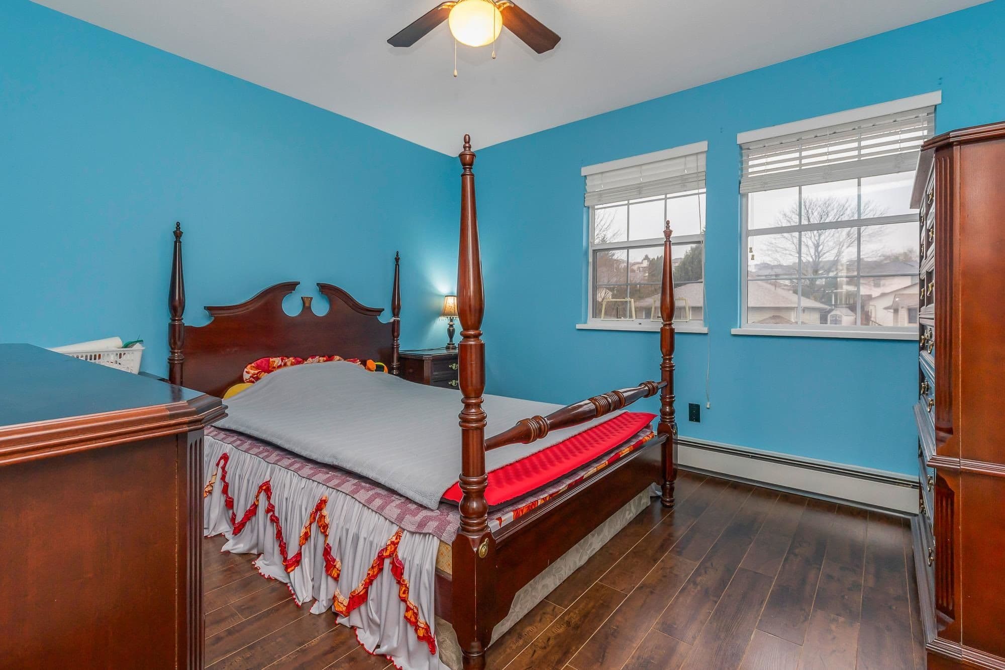 Property photo b70ac337-2121-4ce6-9a58-c3653c5c7bc1