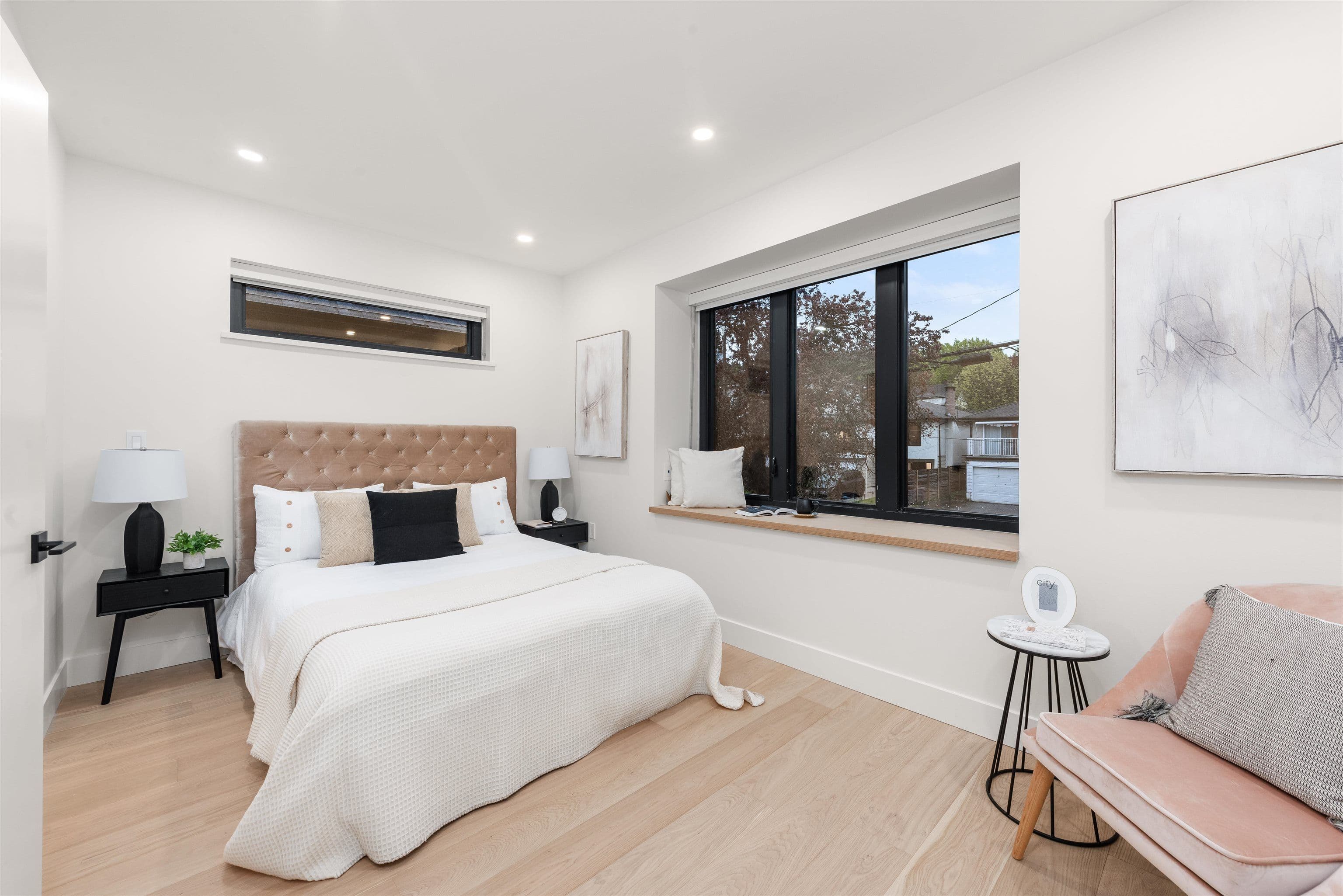 Property photo b7204bd9-38fe-48a3-ad18-3b4e5aec5cf6