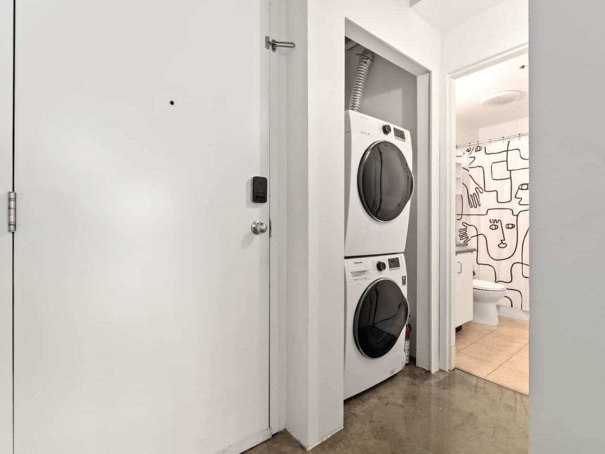 Property photo b755f6c7-e472-461b-a0b0-385ba1ab6701
