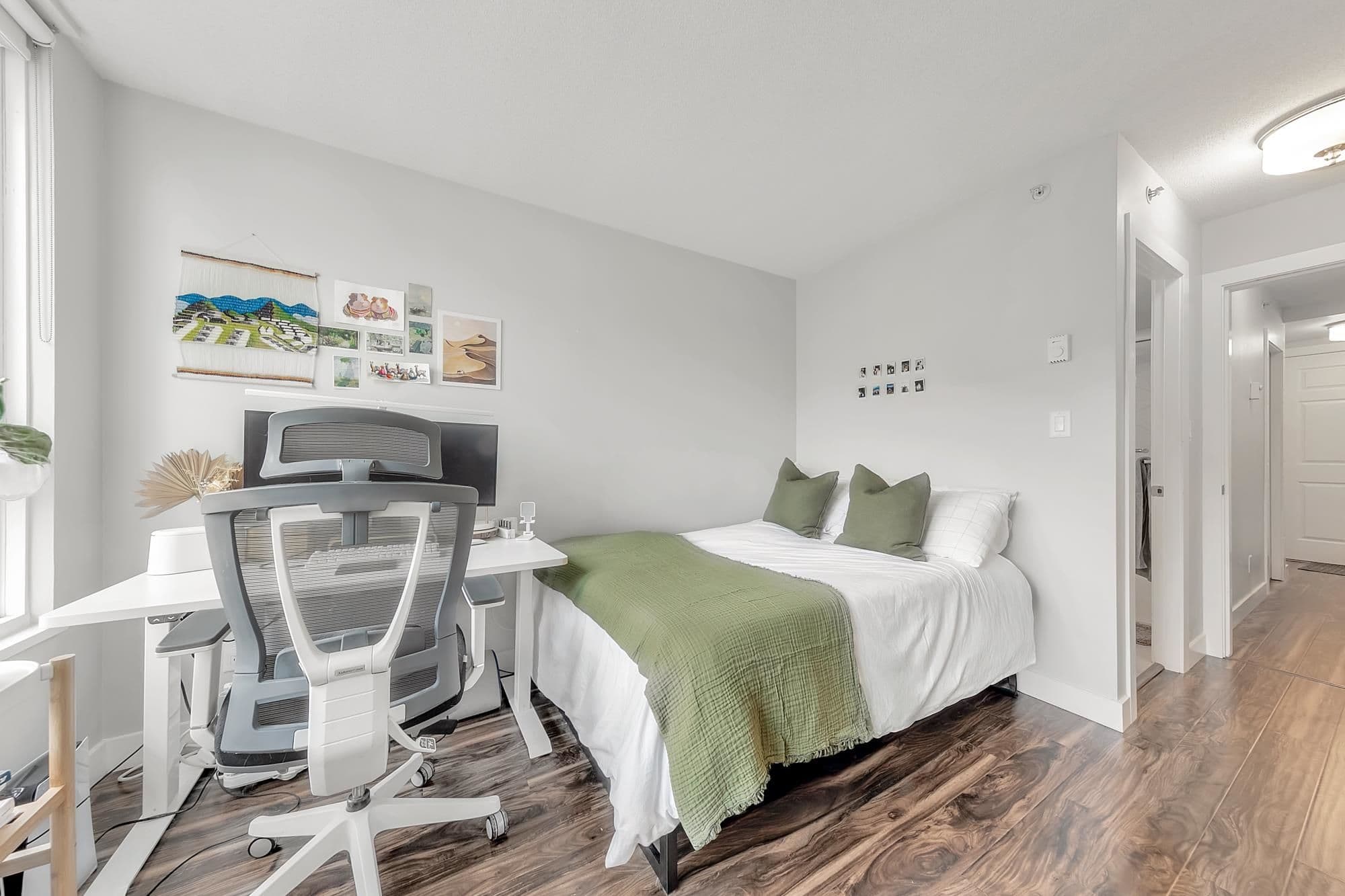 Property photo b7a54ca6-1ec5-43ea-8a9a-2fcfa4634788