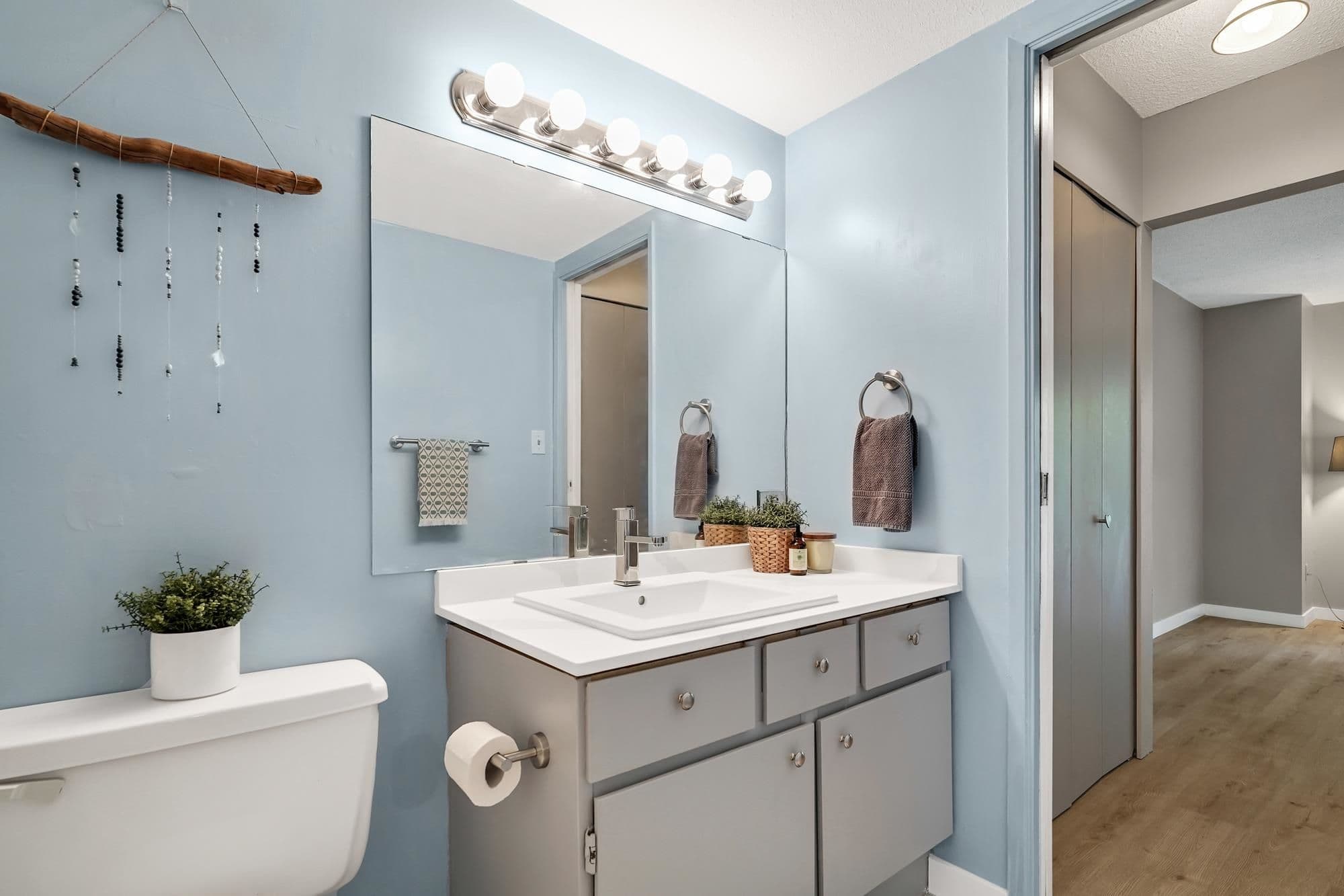Property photo b7be60a1-61f1-4971-b089-6ef31b1923ae