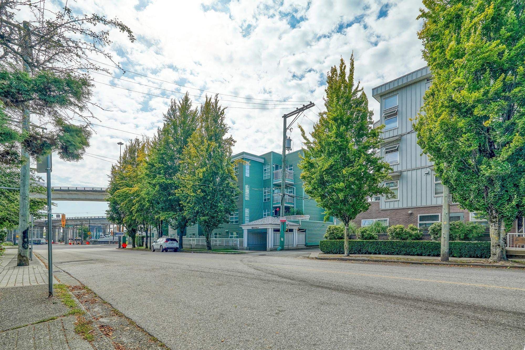 Property photo b82b3b06-64bc-466d-978c-288c919499da