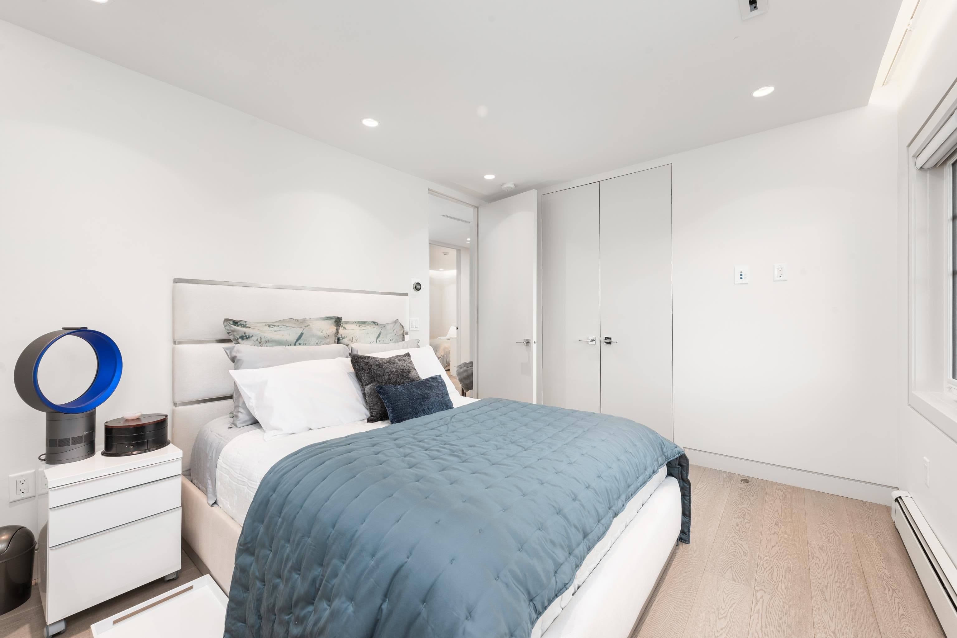Property photo b875b28d-6242-4c69-a145-58639074bbc7