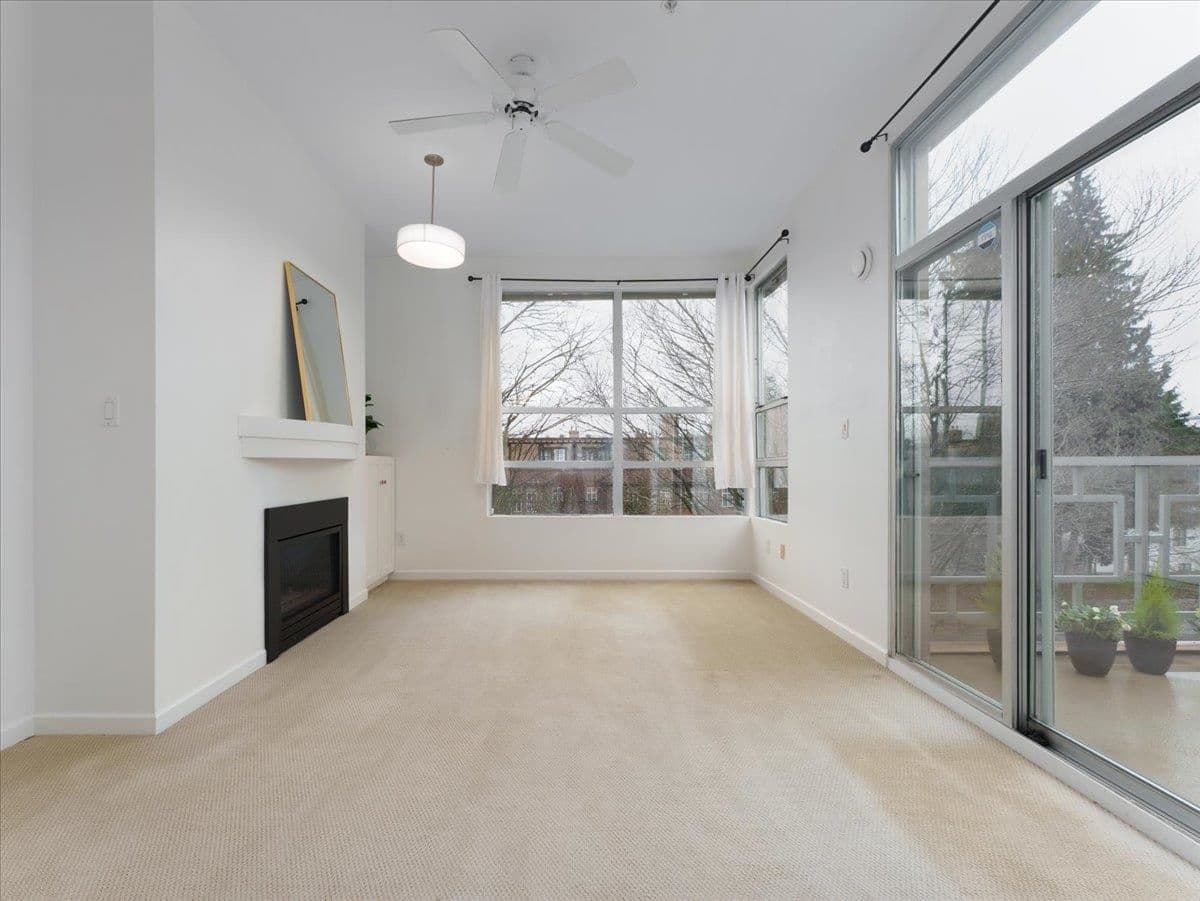 Property photo b8b80d43-256c-4070-aa6d-87b106f2001c