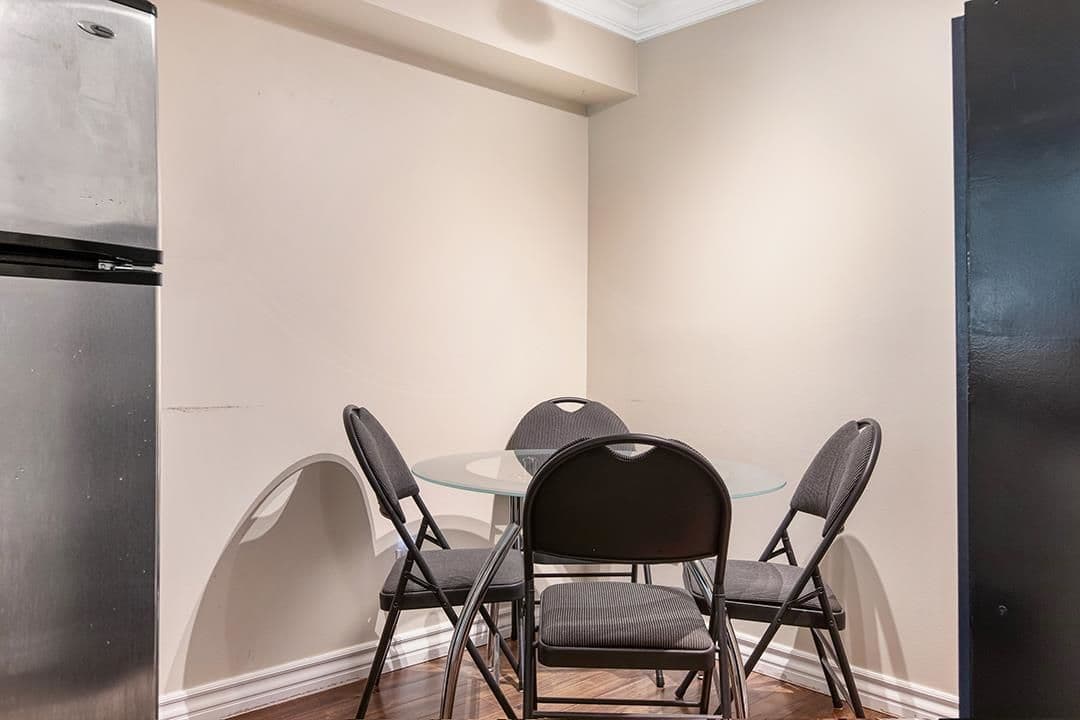 Property photo b9745a0b-6e67-4754-945c-bb21d6124f8b