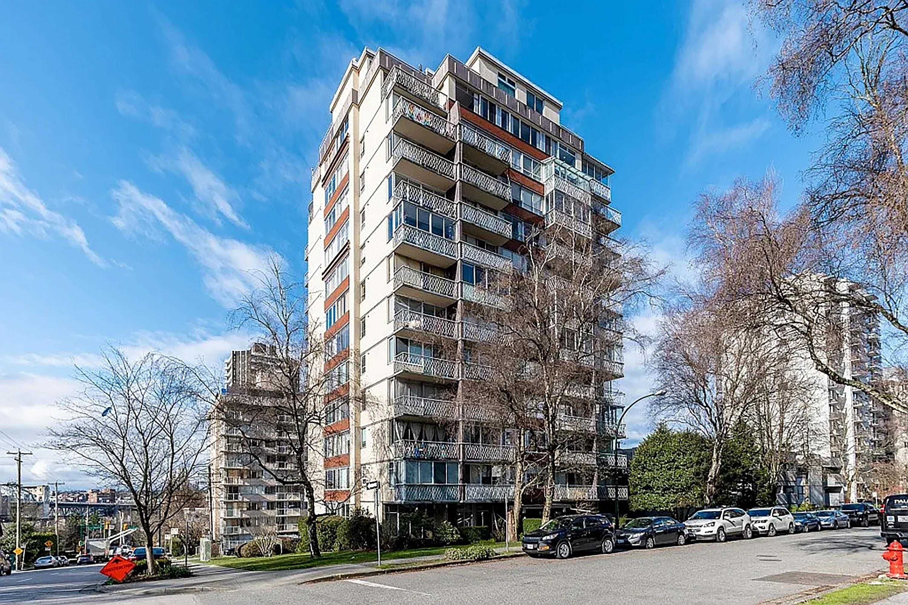 Property photo b985e54e-221d-453e-b844-025ff12351aa