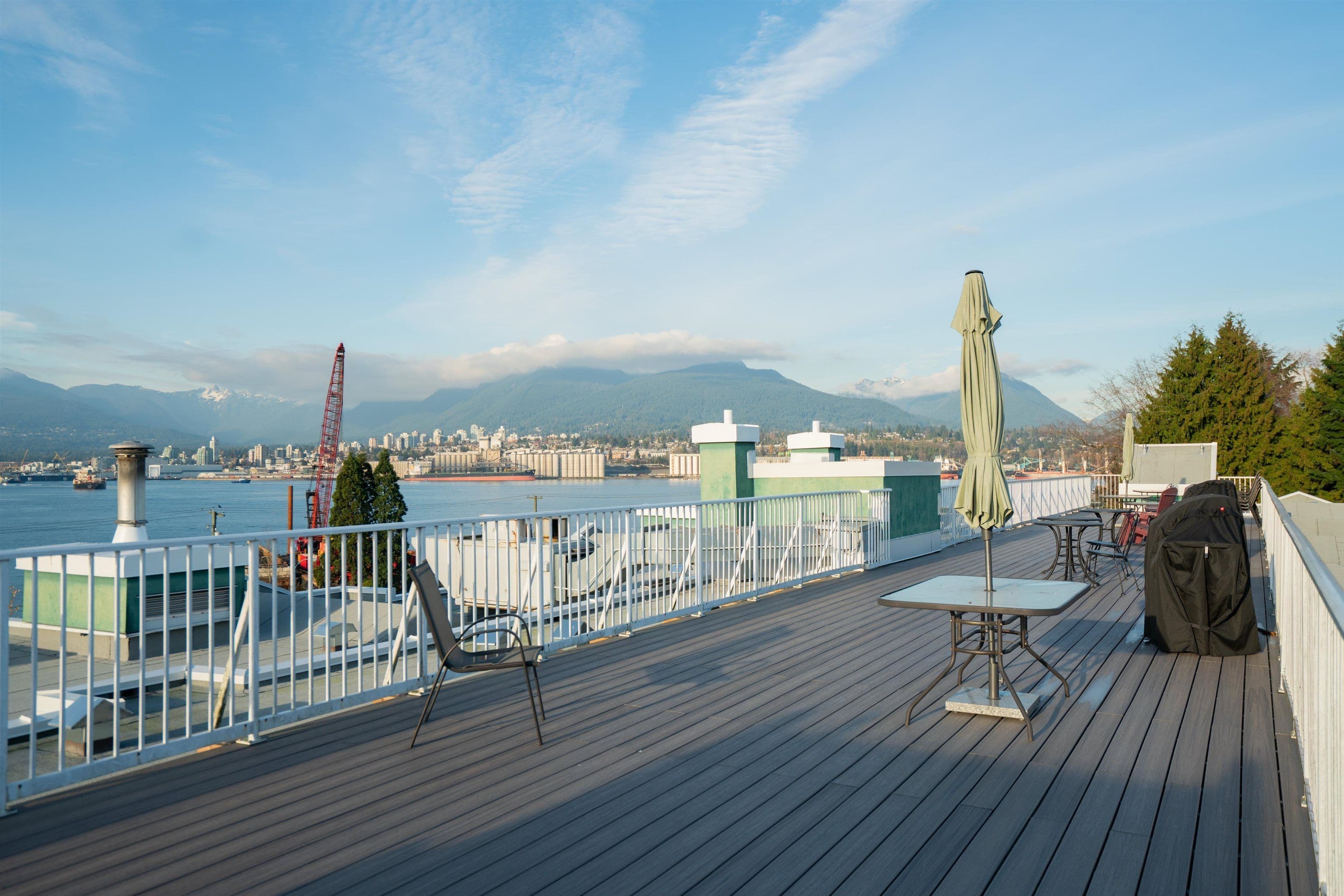 Property photo bc14058c-5e04-4c30-b3c2-6a1b0d88ef1f