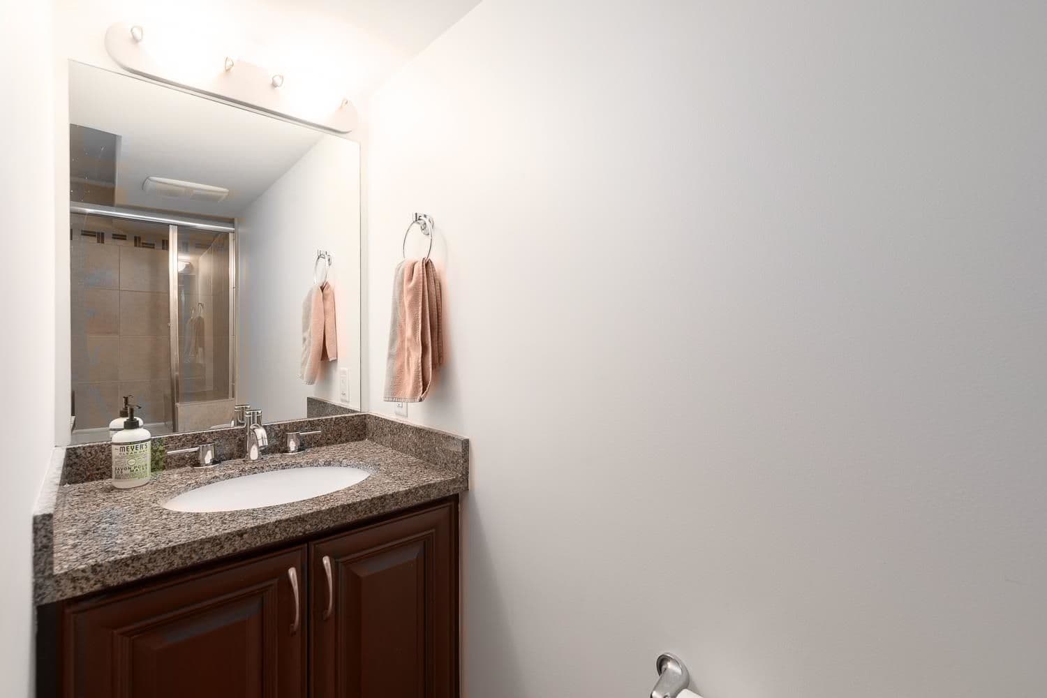 Property photo bc2b93be-9522-4003-b2d2-fb88c3708a70
