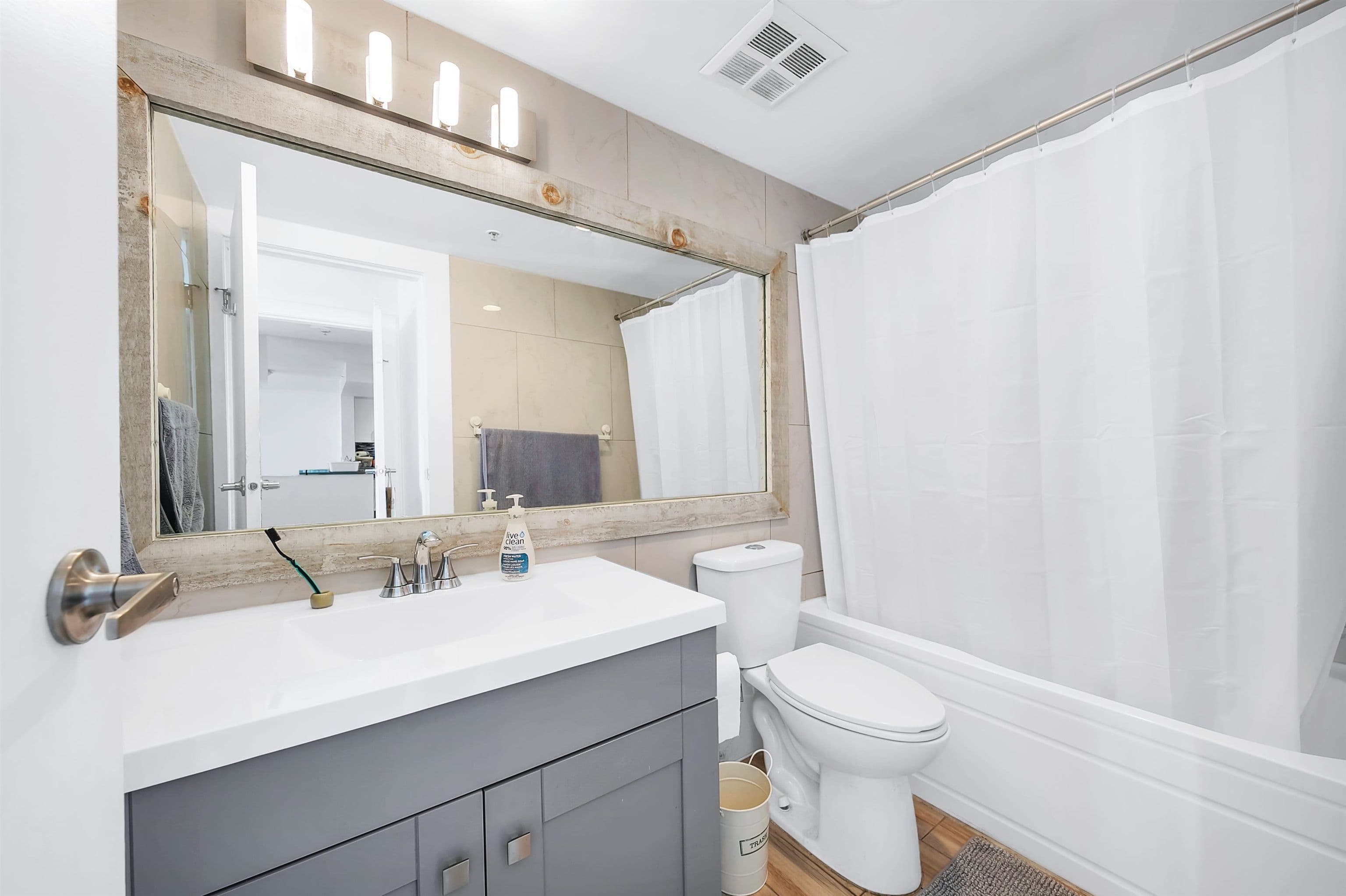 Property photo bd5ca5af-6a39-4320-b475-9d400f0462c7